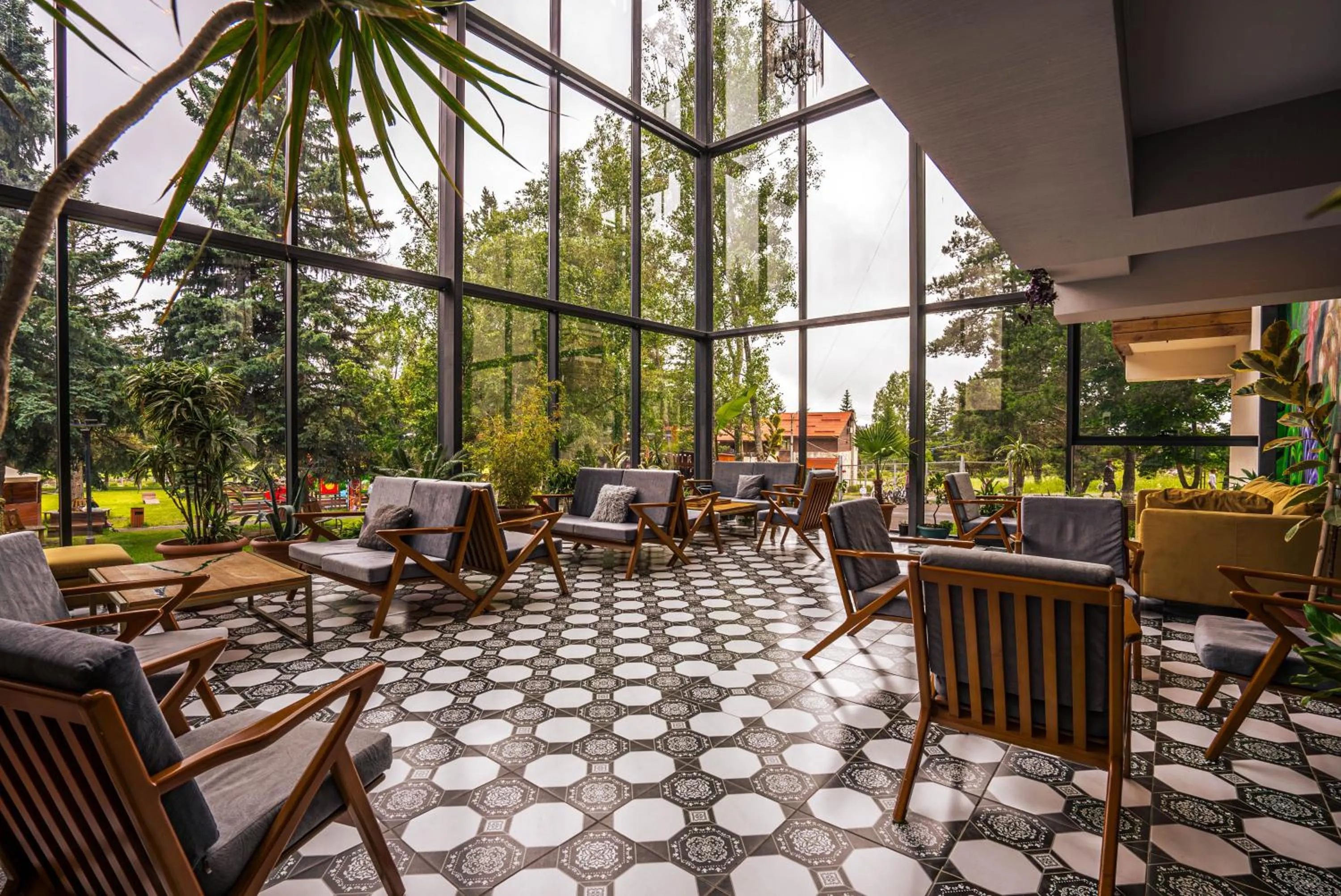 Garden in Bakuriani Inn