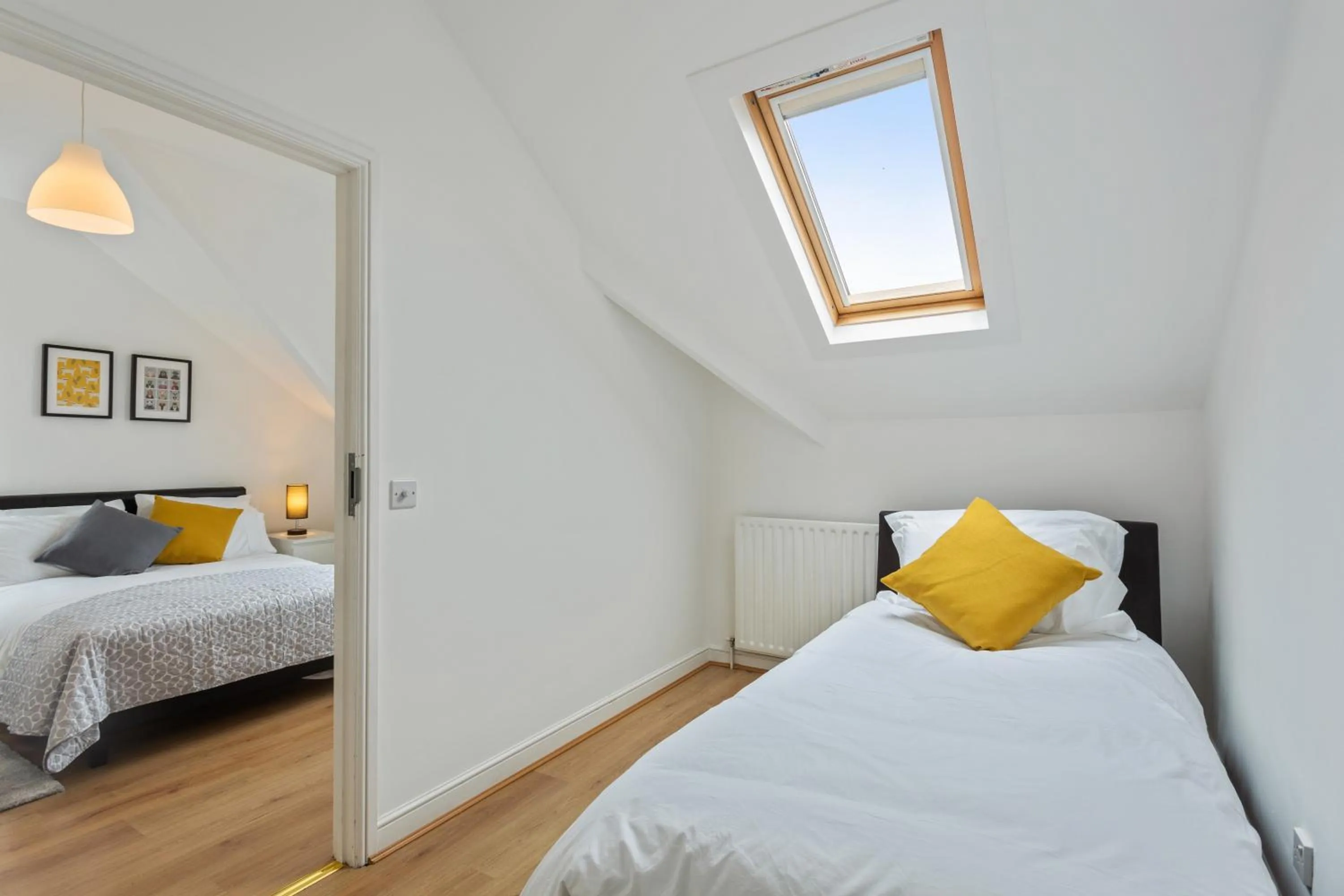 Bedroom, Bed in River Rooms Nottingham