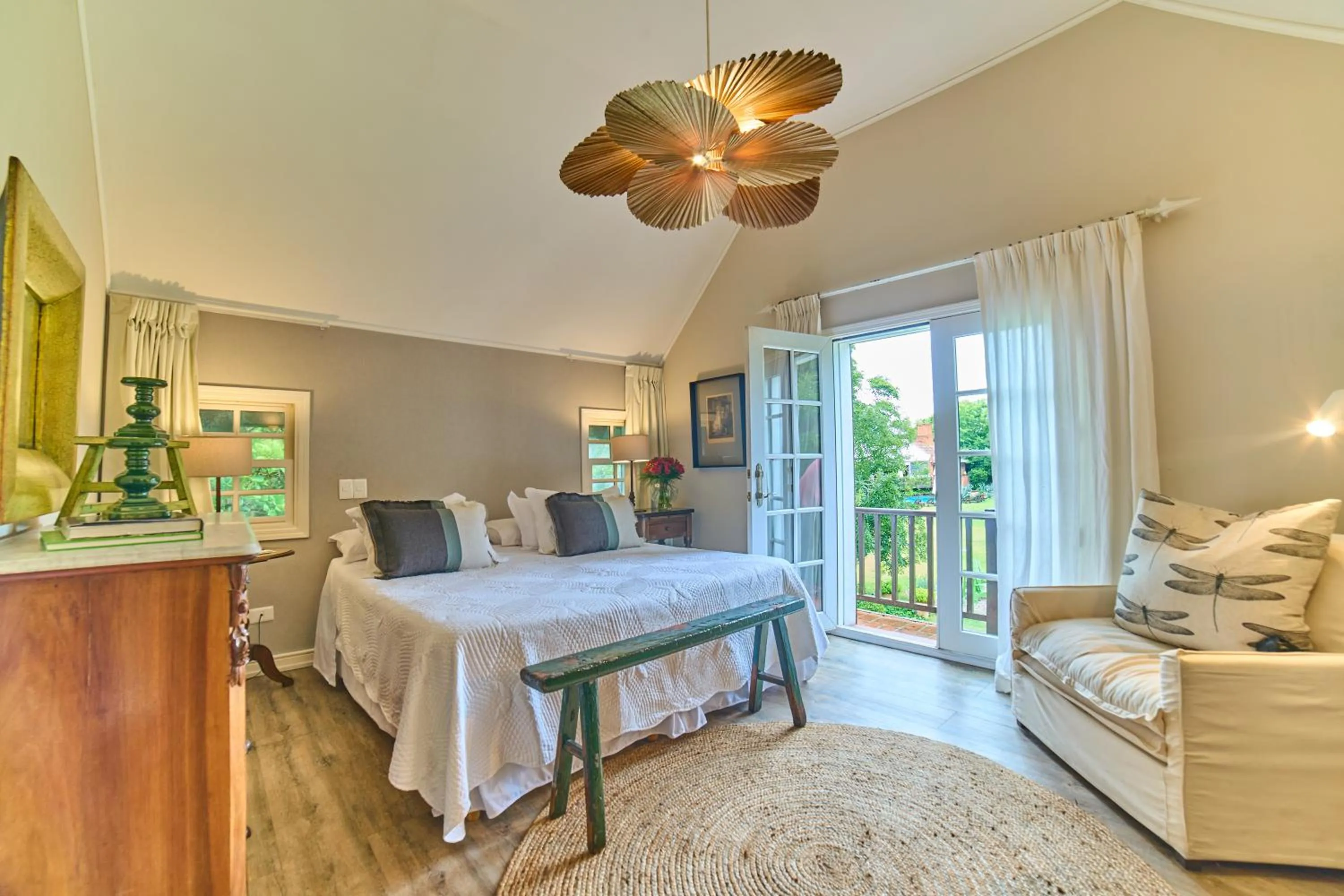 Bedroom, Bed in Hotel L'Auberge