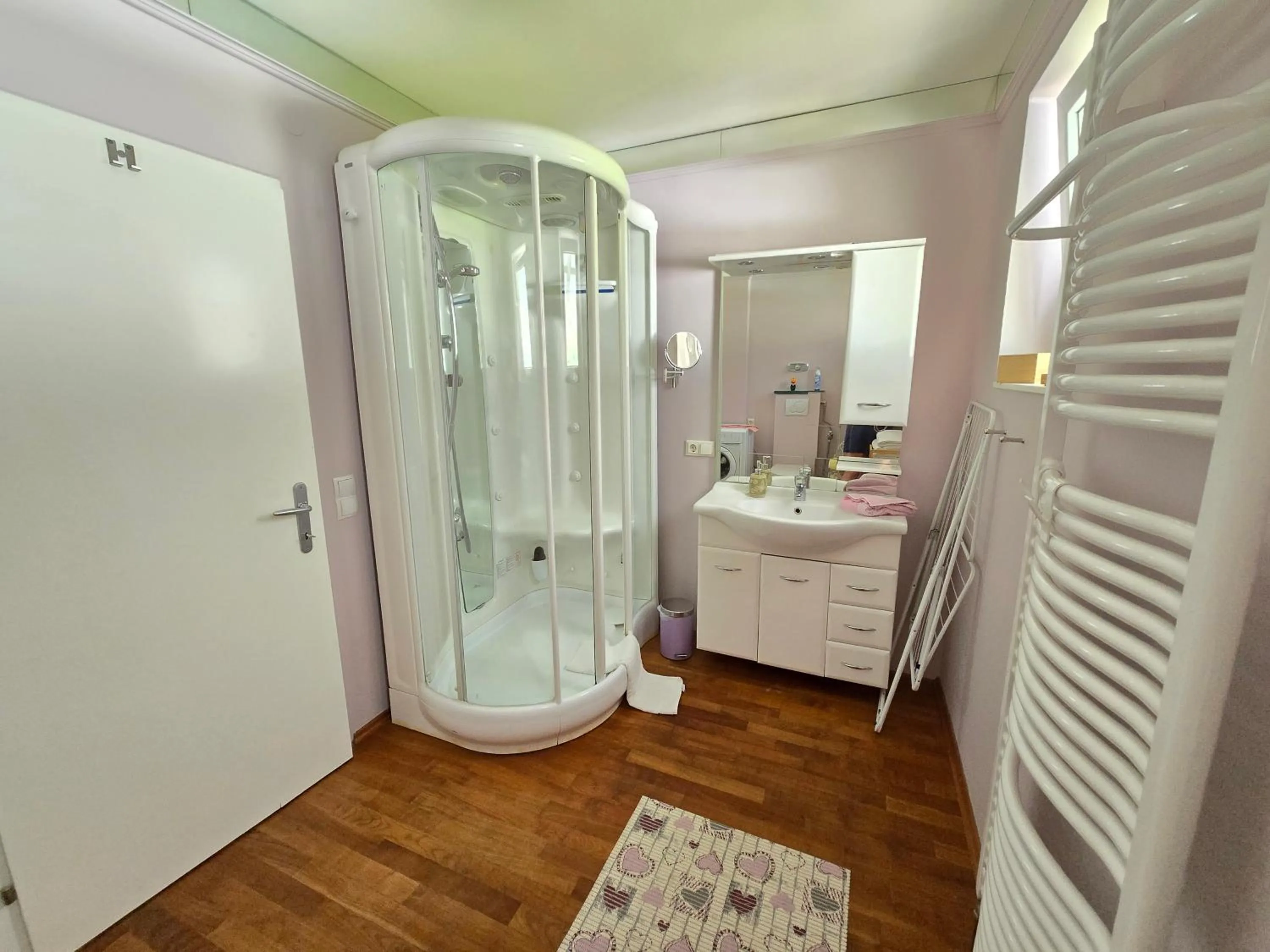 Shower in Landhaus Noreia