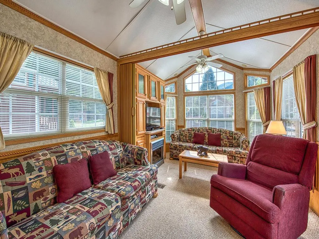 Bedroom in Maggie Valley Cabin Rentals