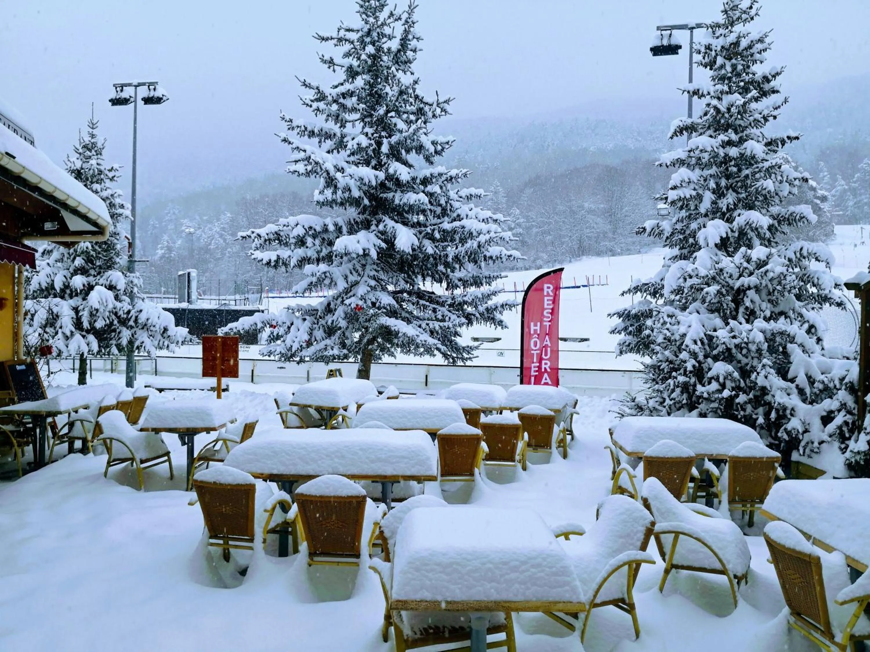 Property building in Hôtel Espace Montclar