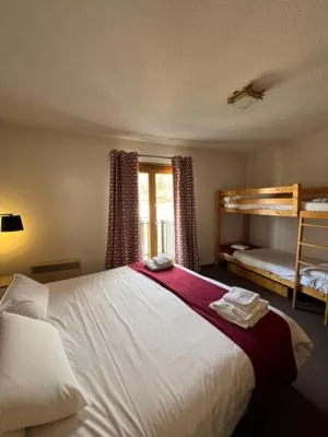 Bed in Hôtel Espace Montclar