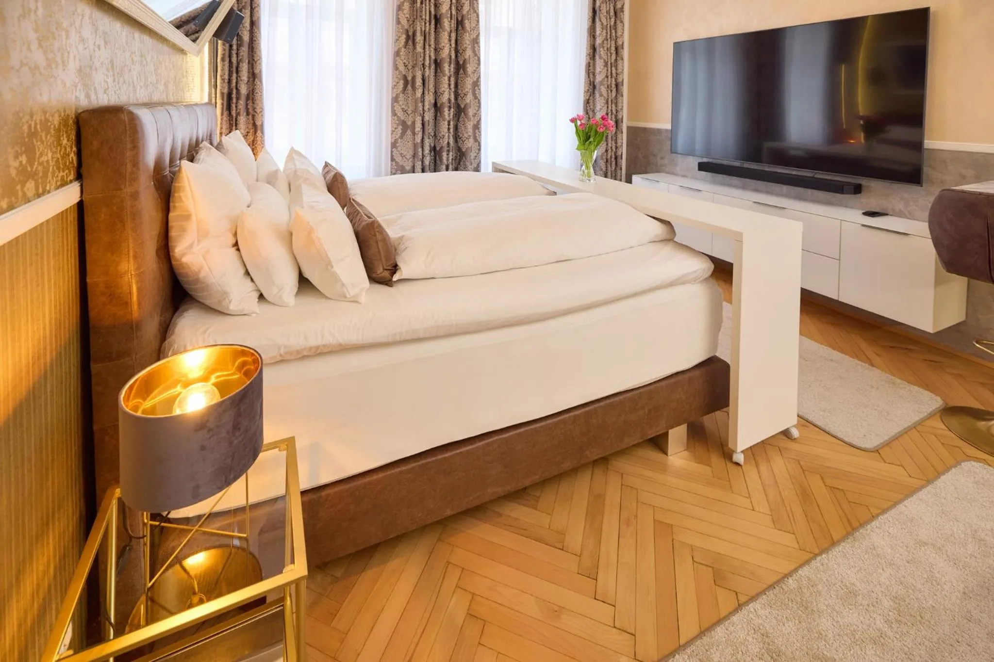 One-Bedroom Apartment in Sophies Place Augarten - Imperial Lifestyle City Apartments Vienna Parking