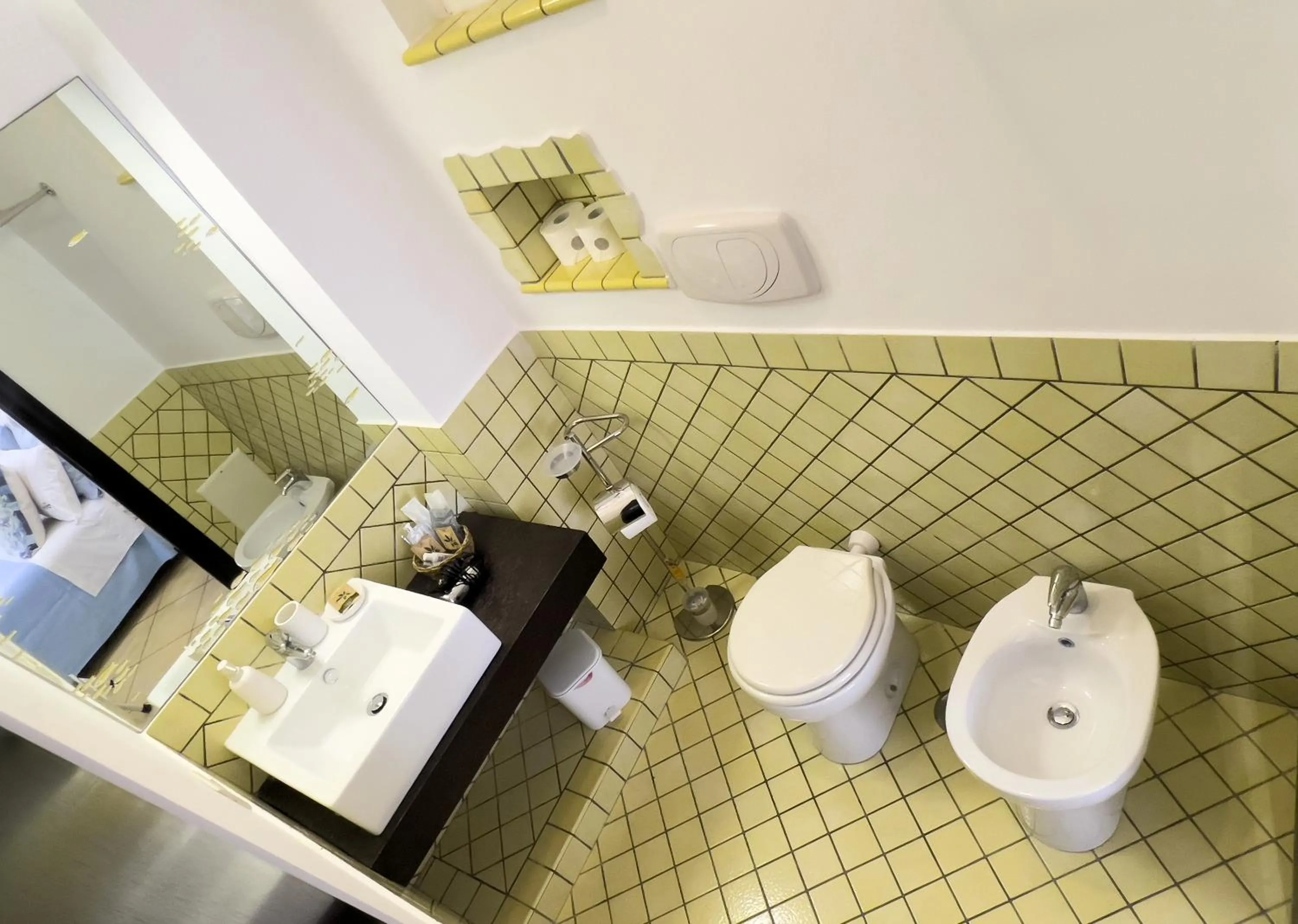 Toilet in Due Relais - Panoramic Sea View Suites