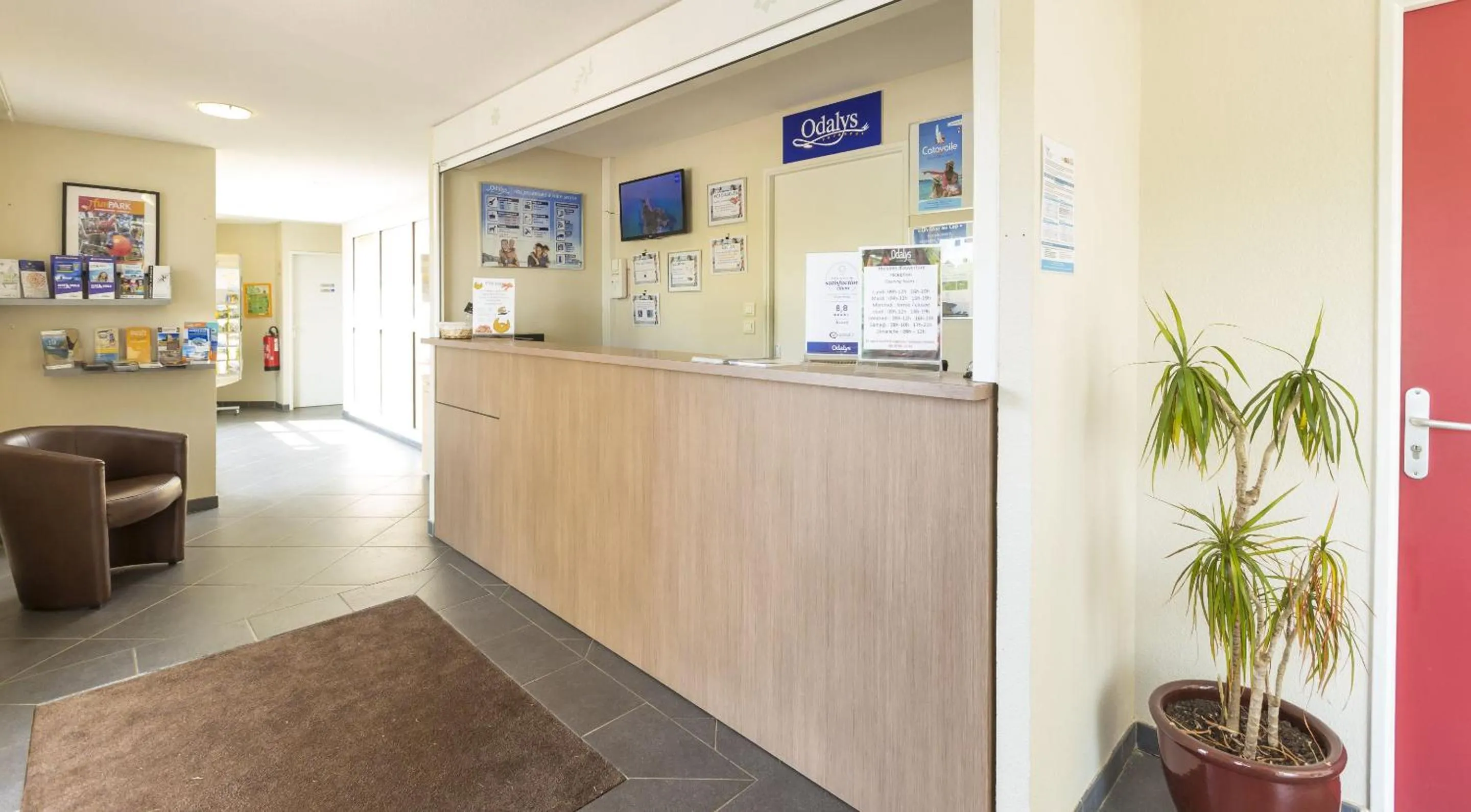 Lobby or reception in Résidence Odalys Horizon Morgat