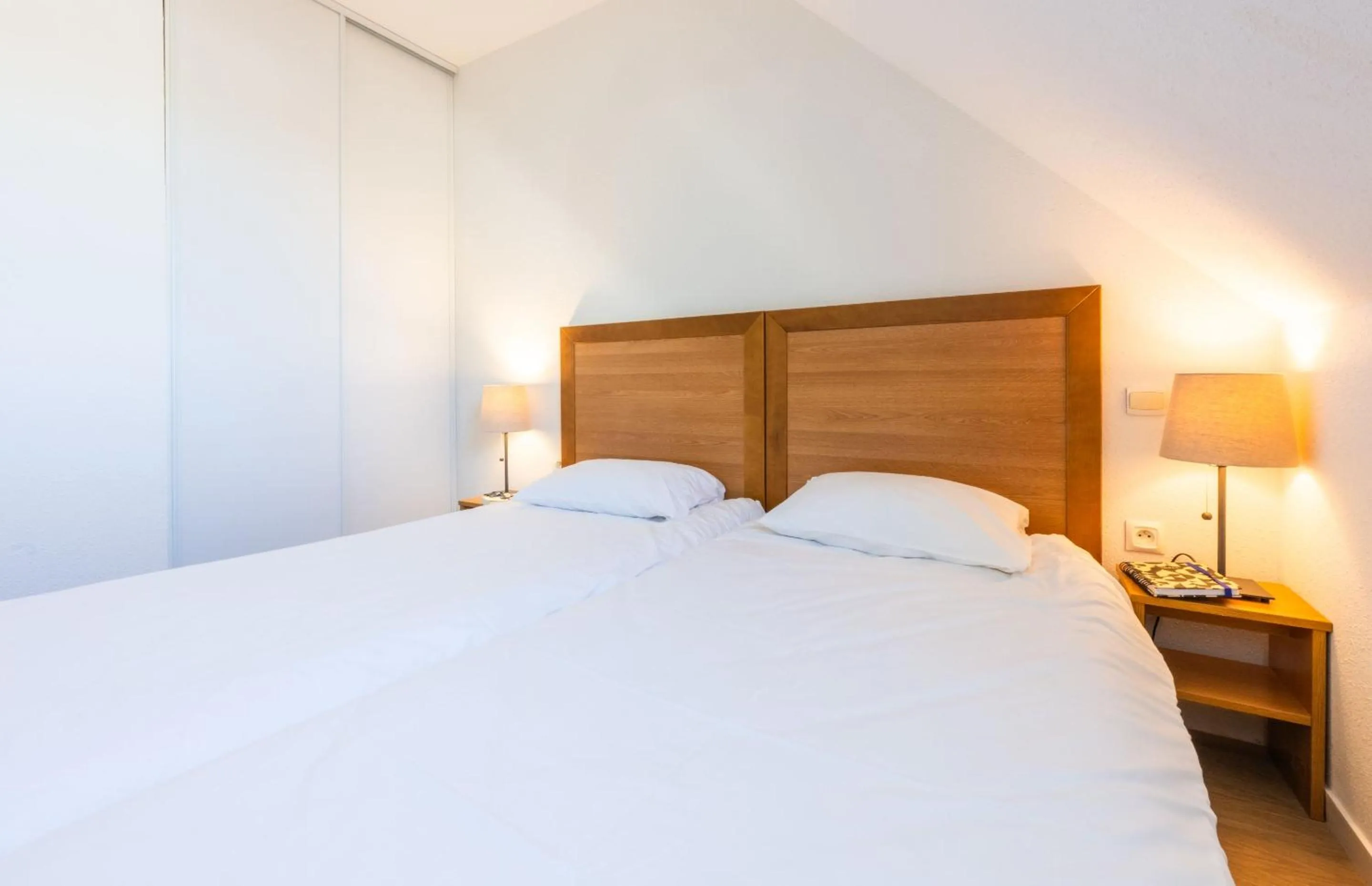 Bedroom, Bed in Résidence Odalys Horizon Morgat