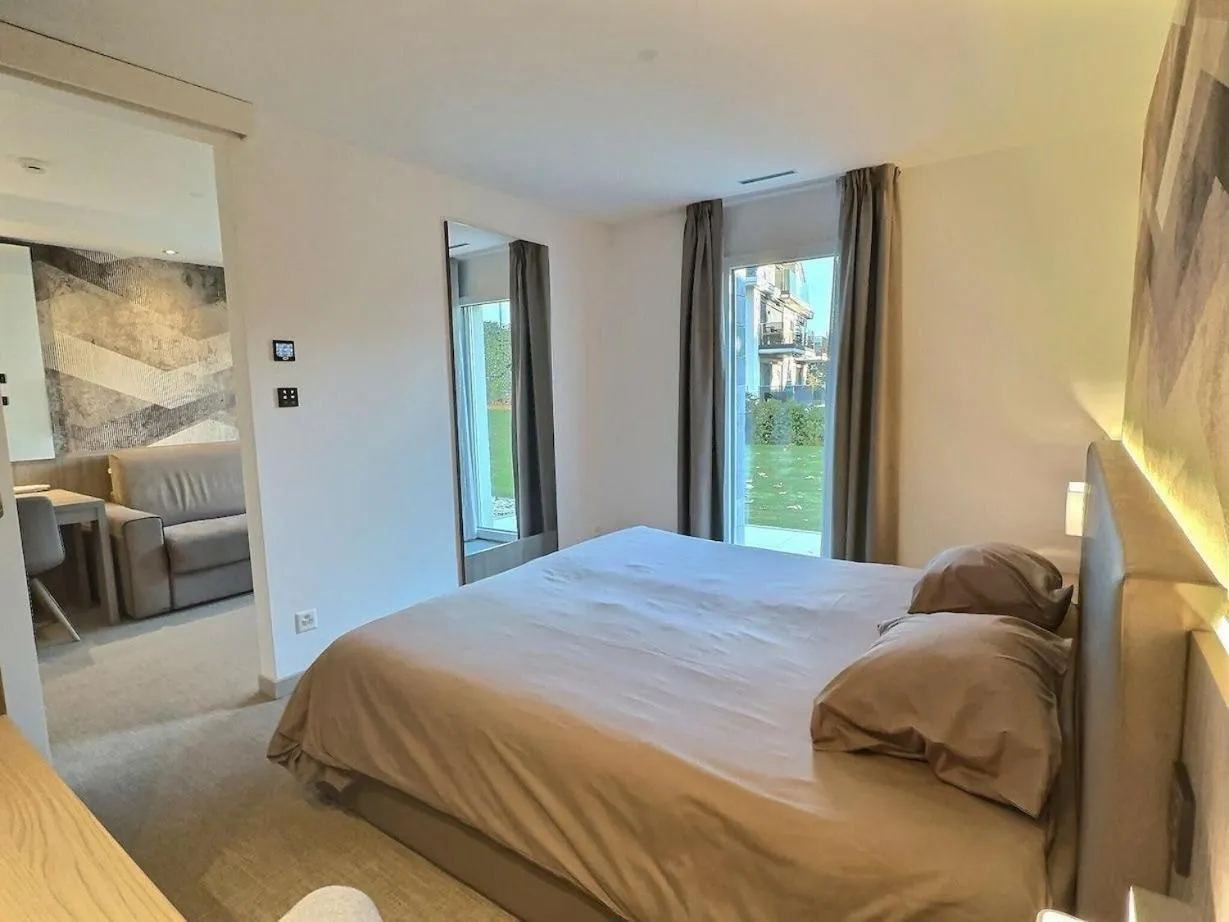 Bedroom, Bed in Attica Résidences, Lausanne