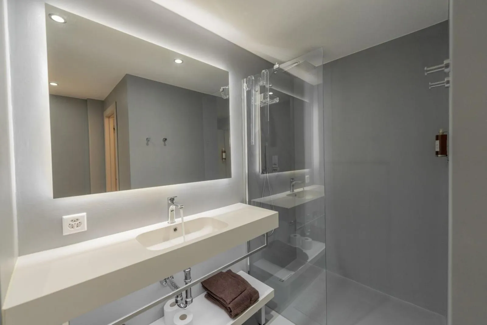 Bathroom in Attica Résidences, Lausanne