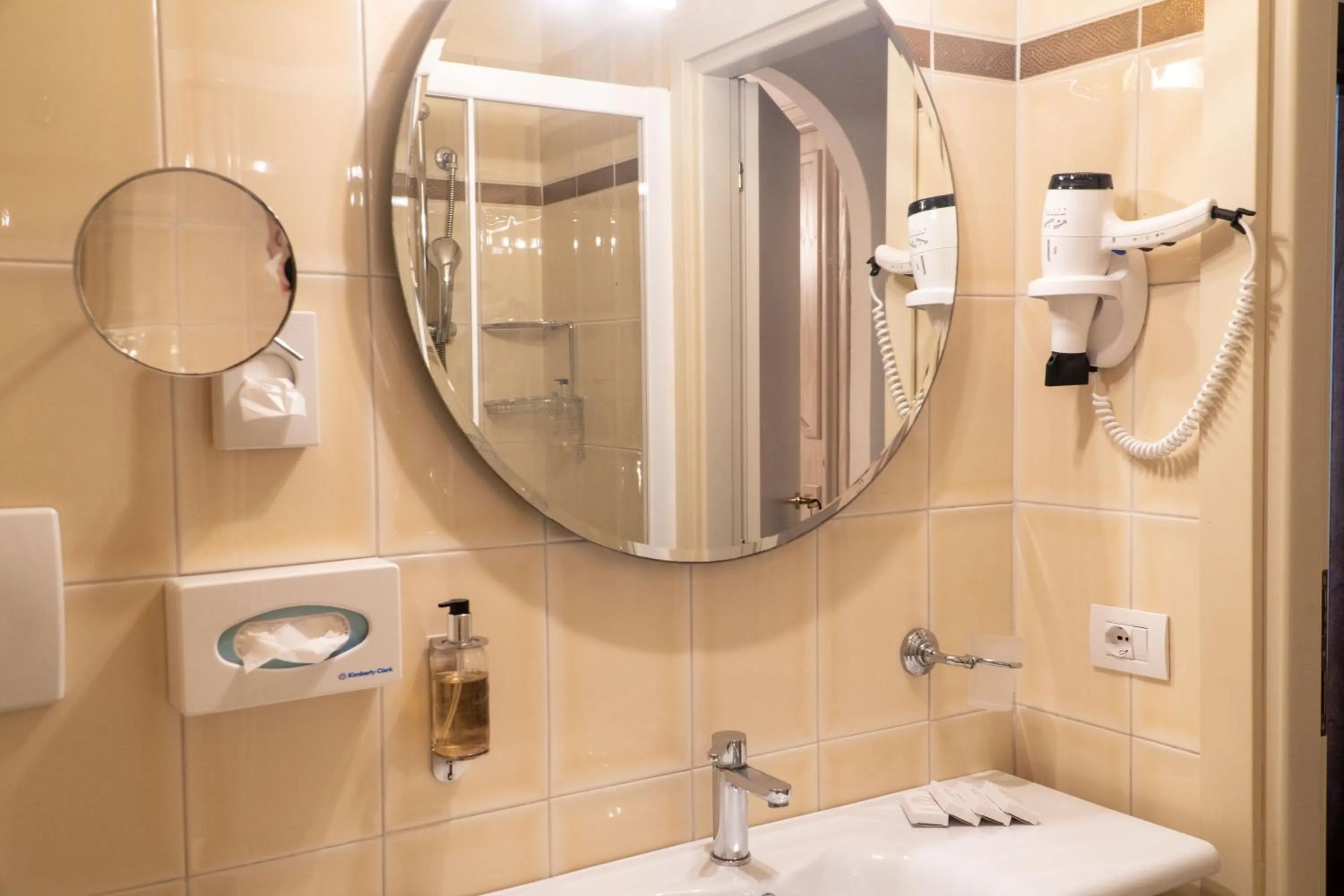 Bathroom in Brasil Seaview Hotel