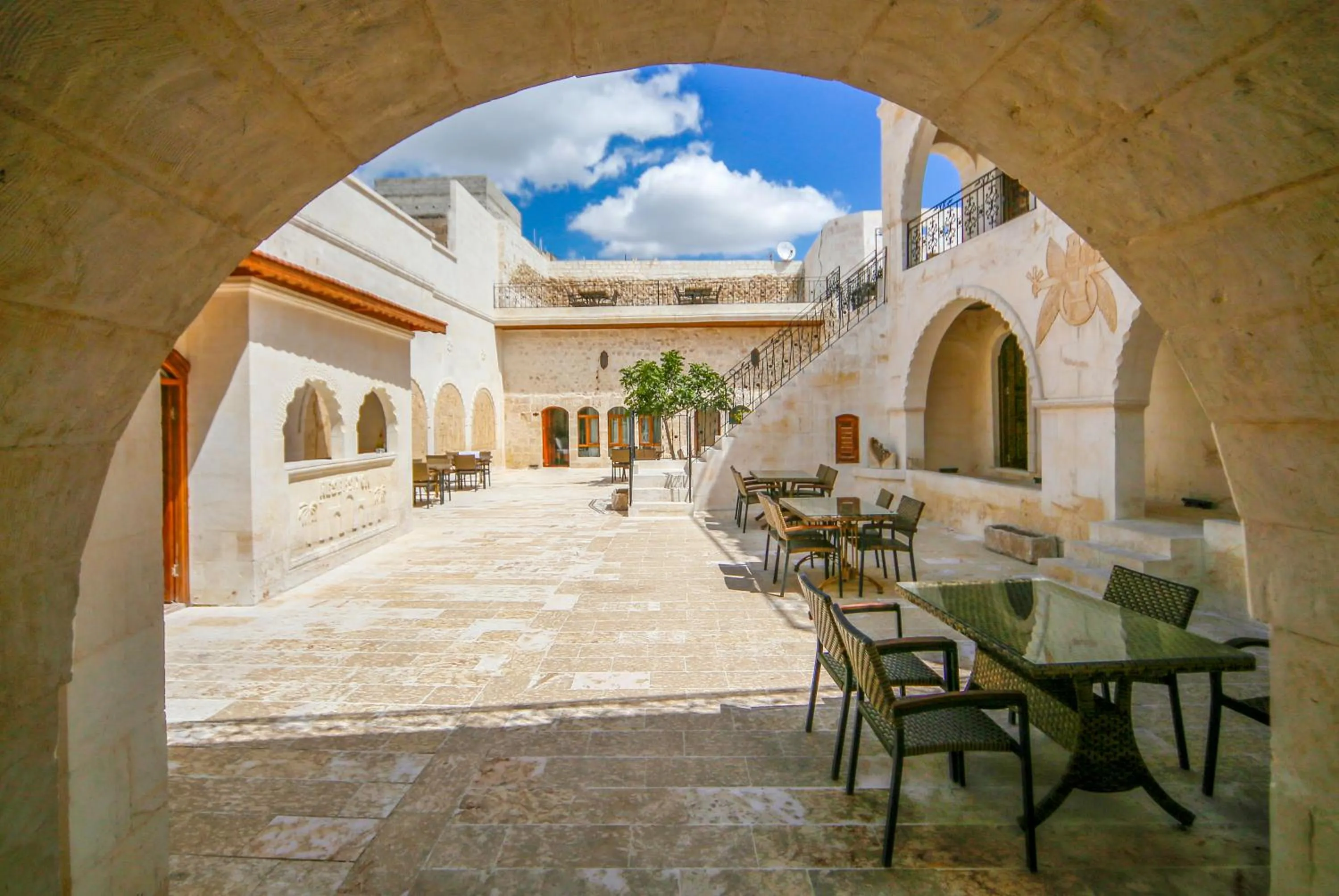 PALMYRA BOUTIQUE HOTEL