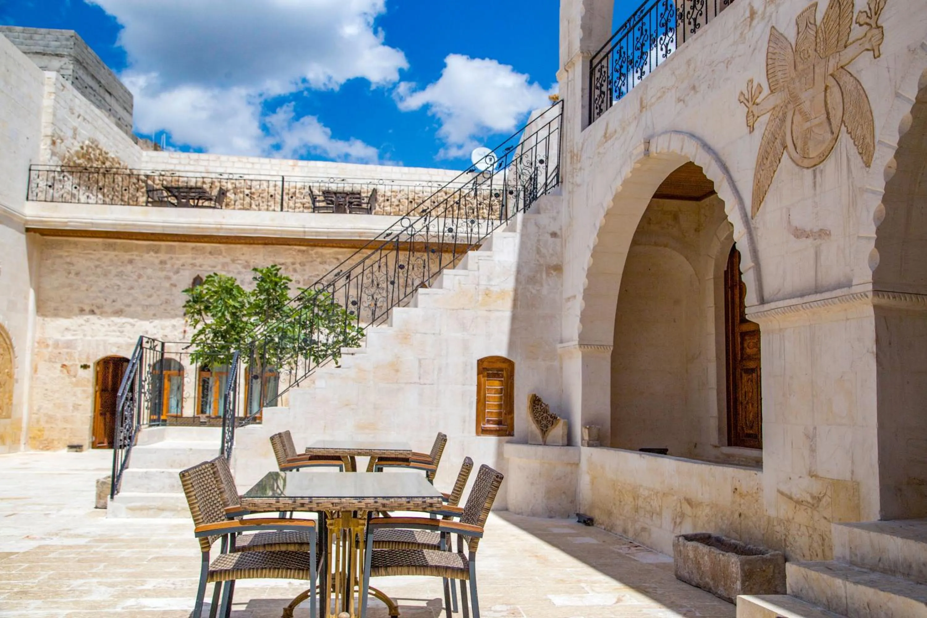 PALMYRA BOUTIQUE HOTEL