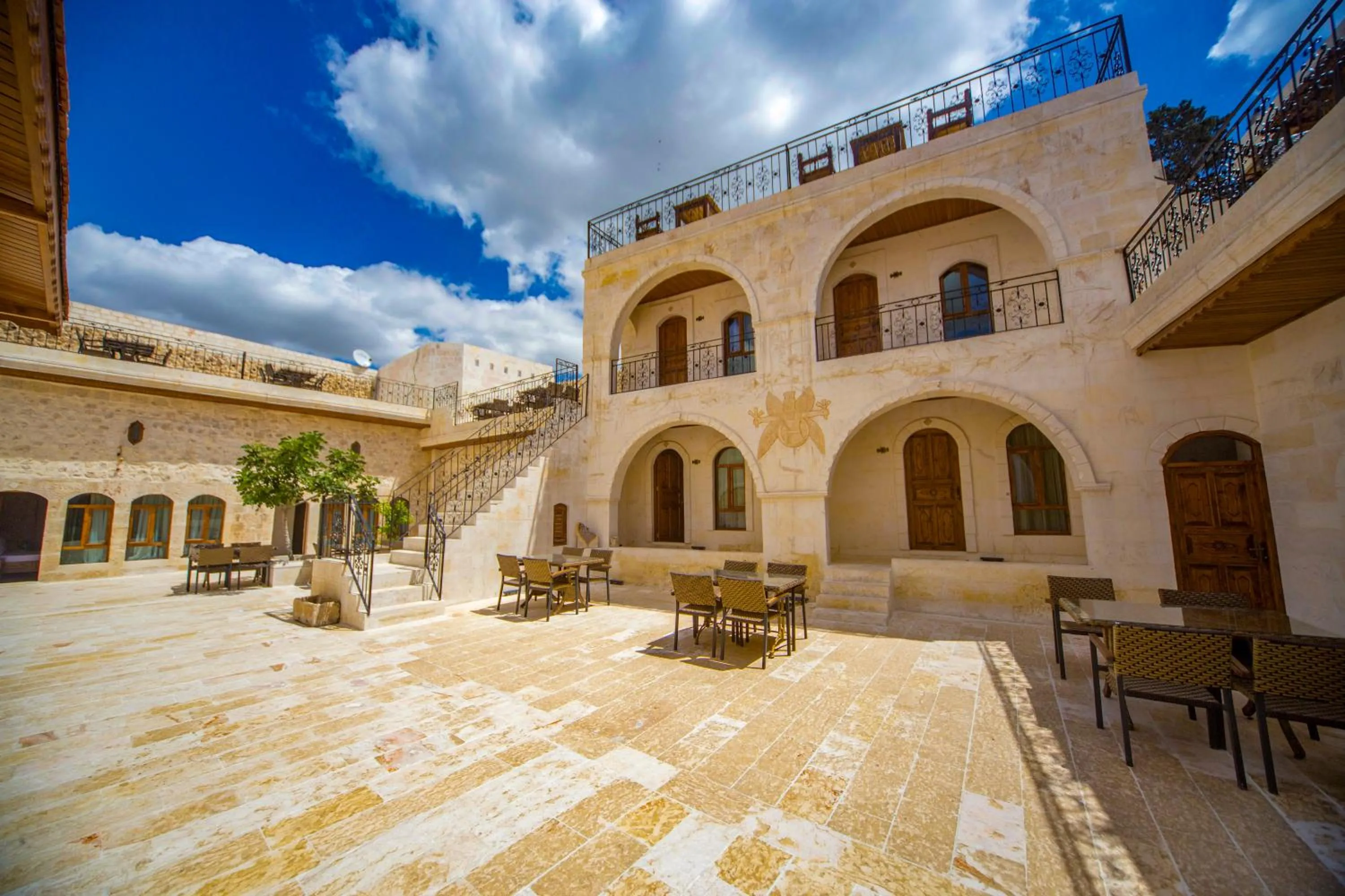 PALMYRA BOUTIQUE HOTEL