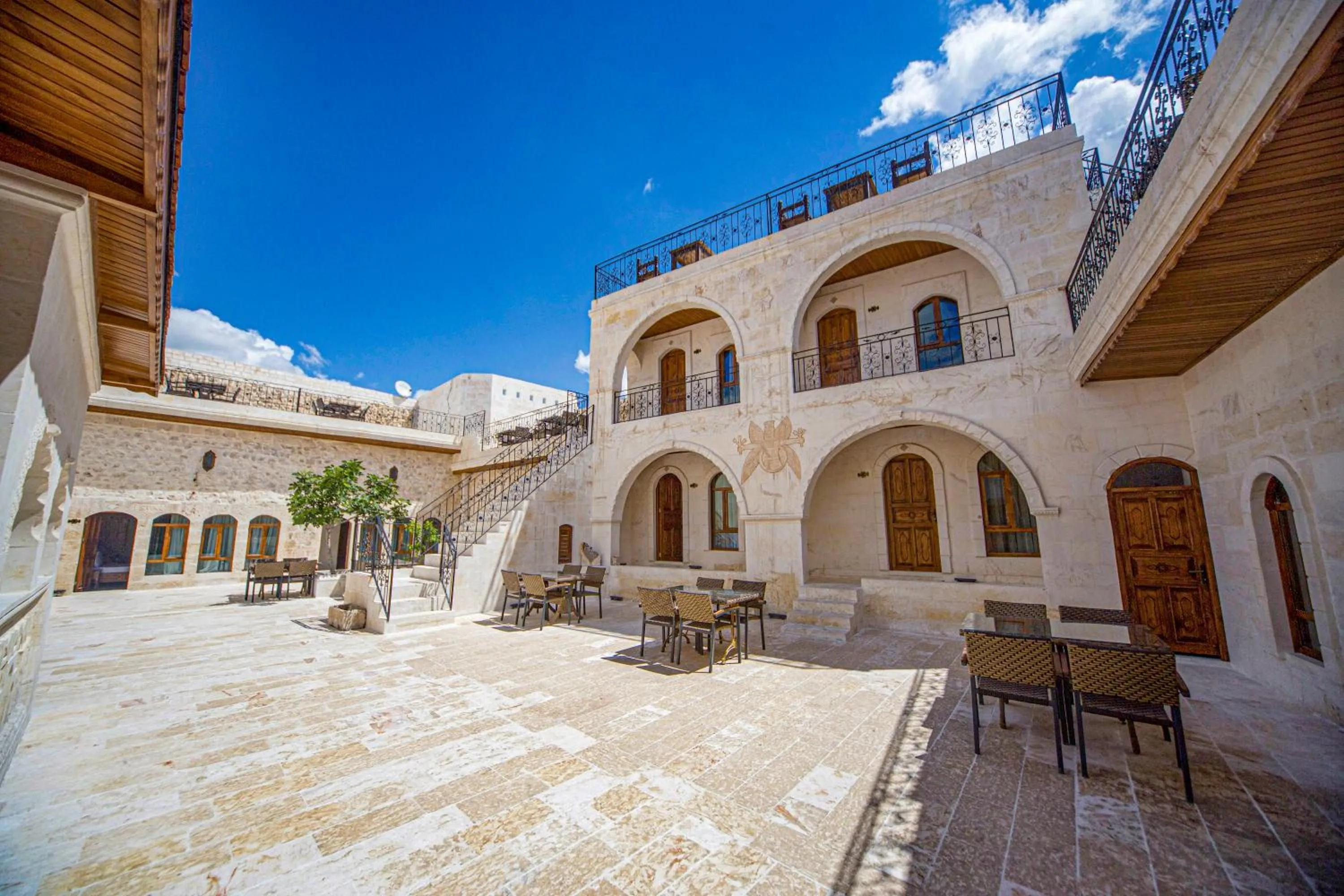 PALMYRA BOUTIQUE HOTEL