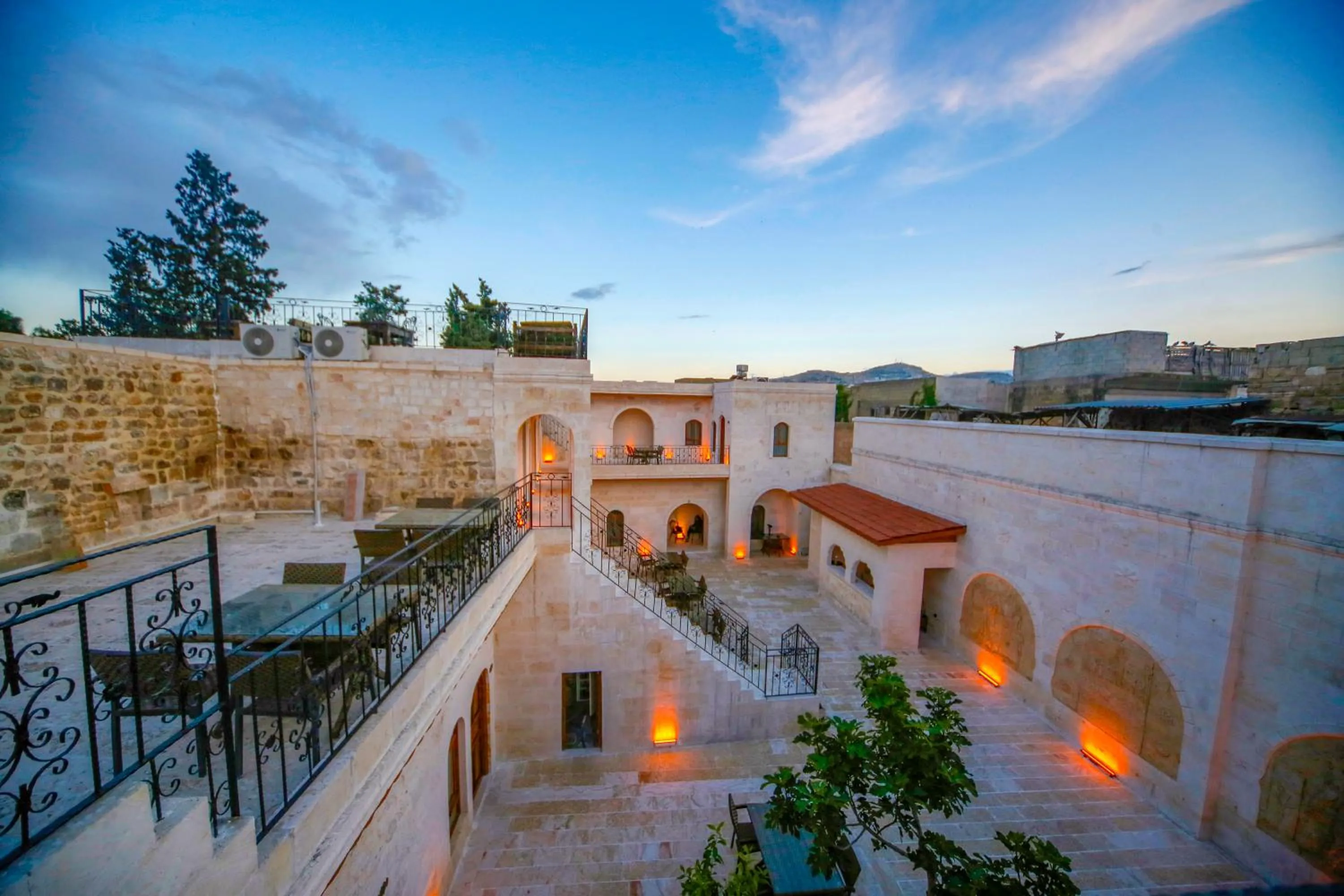 PALMYRA BOUTIQUE HOTEL