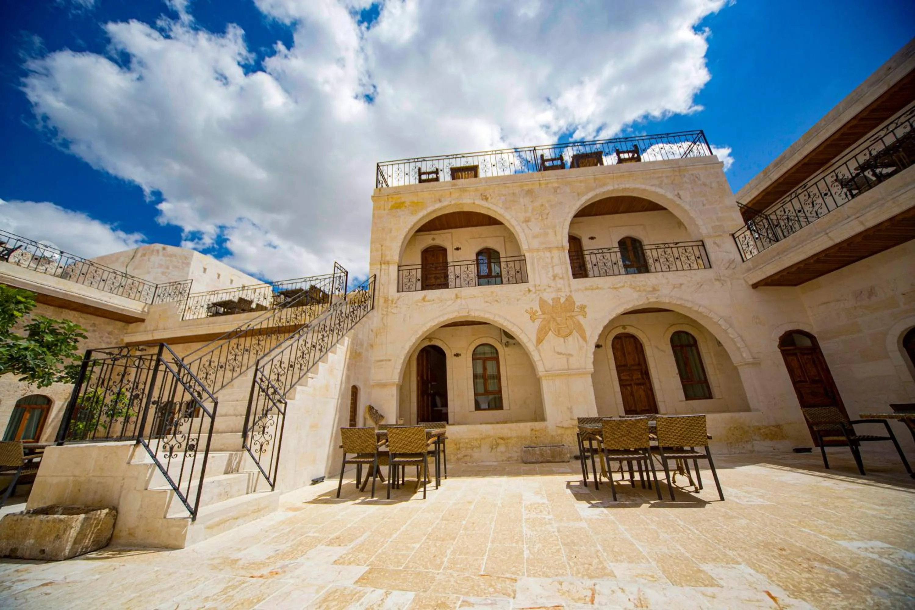 PALMYRA BOUTIQUE HOTEL