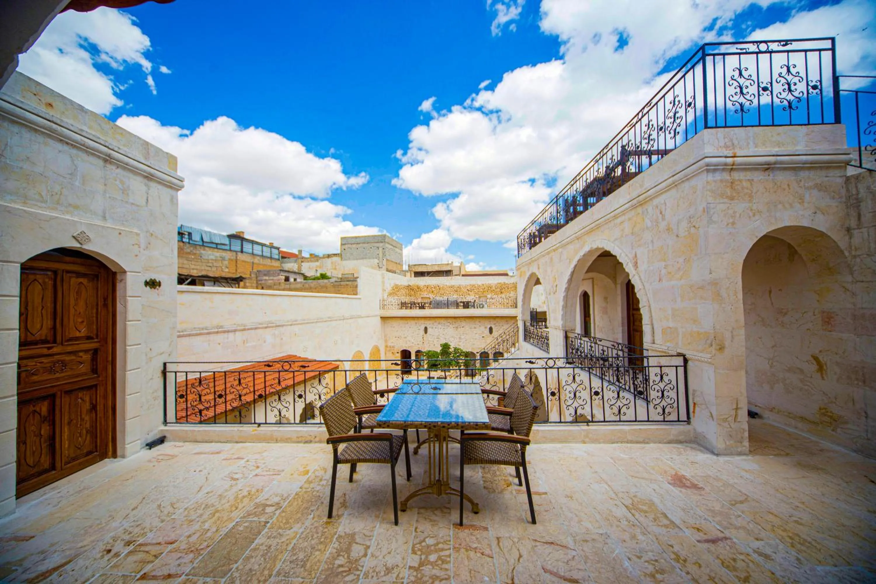 PALMYRA BOUTIQUE HOTEL