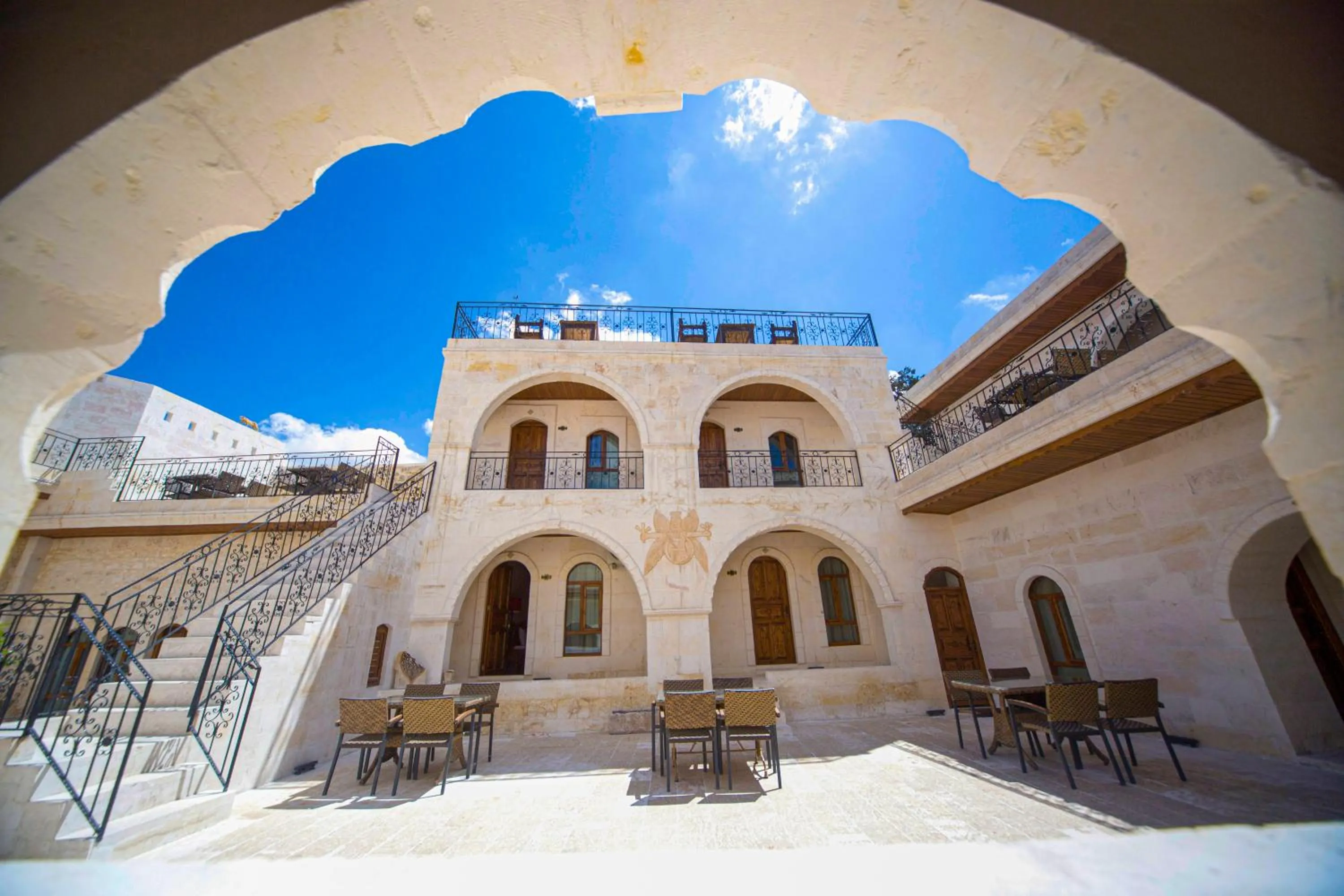 PALMYRA BOUTIQUE HOTEL