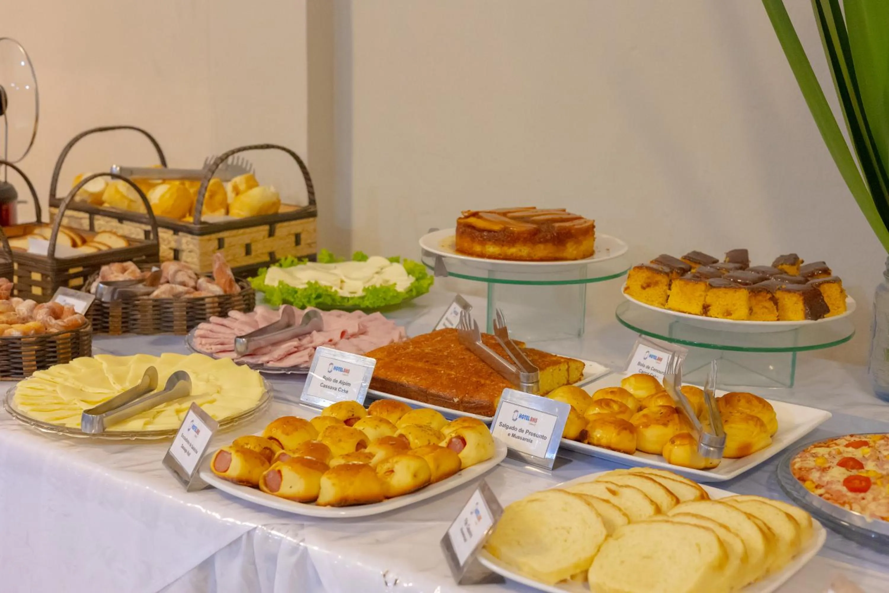 Food and drinks in Hotel BHS