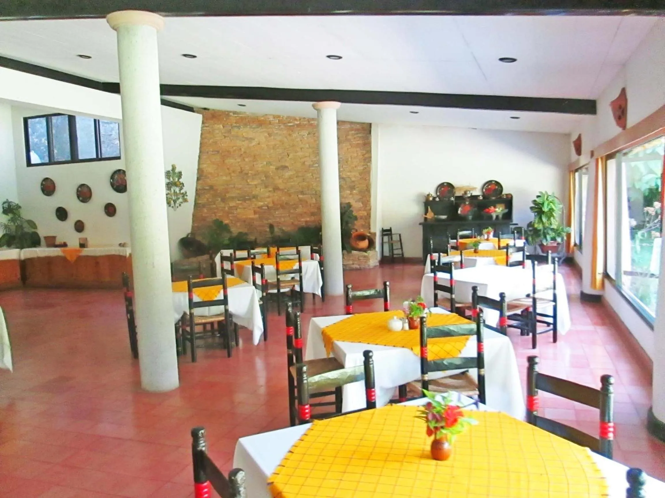 Restaurant/places to eat in Hotel Agua Blanca