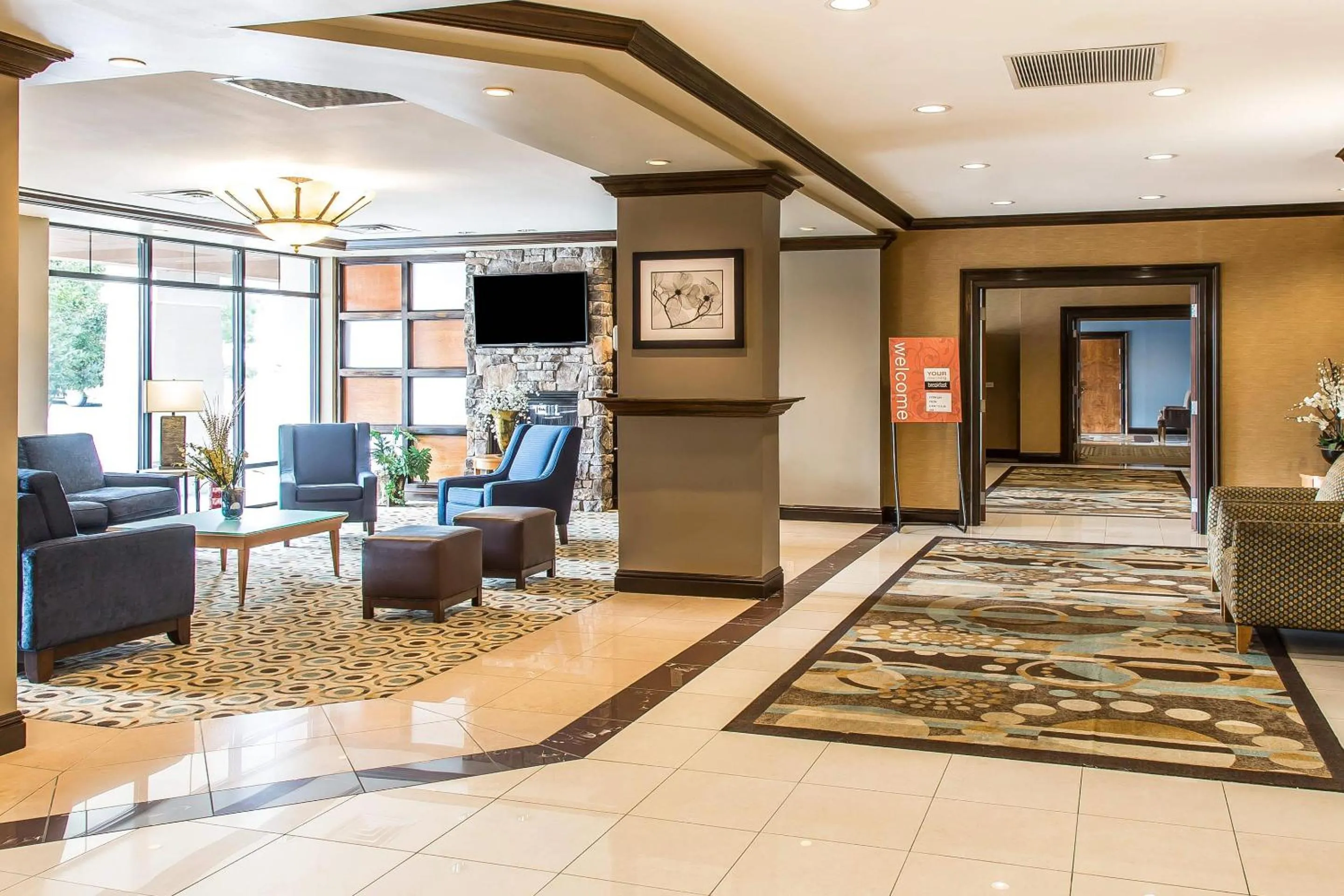 Lobby or reception in Comfort Inn & Suites Meriden East