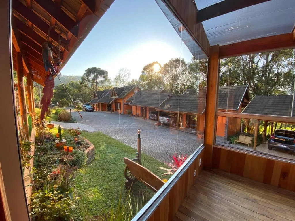 Balcony/Terrace in Pousada Maibe Amanhecer na Serra