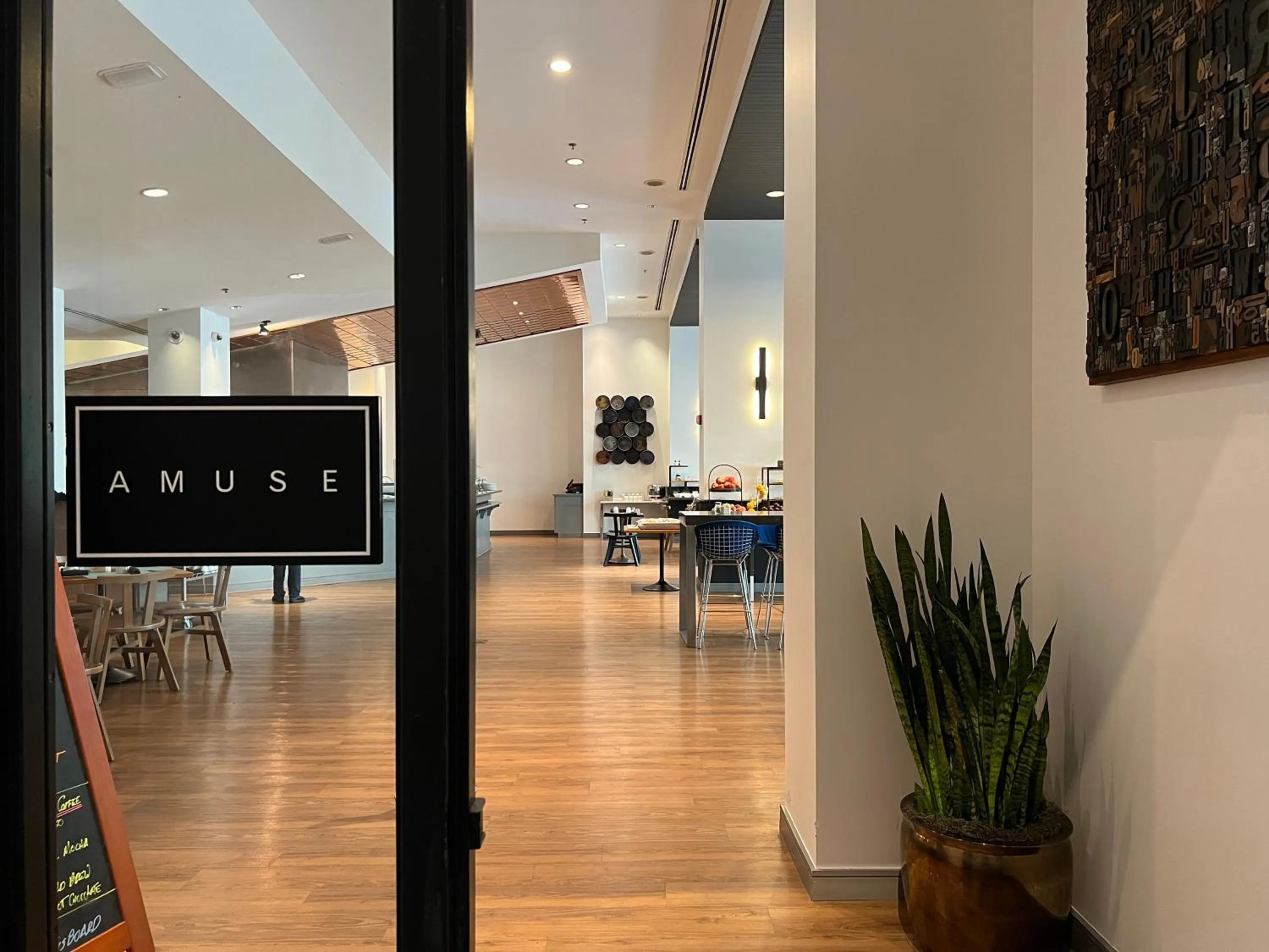 Breakfast in Le Meridien Boston Cambridge