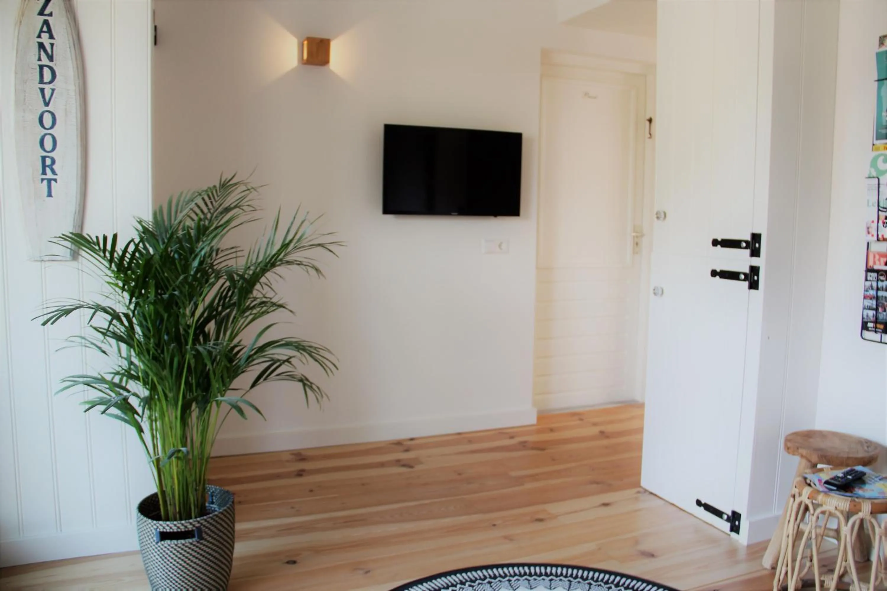 TV and multimedia in Southpoint Zandvoort & private parking