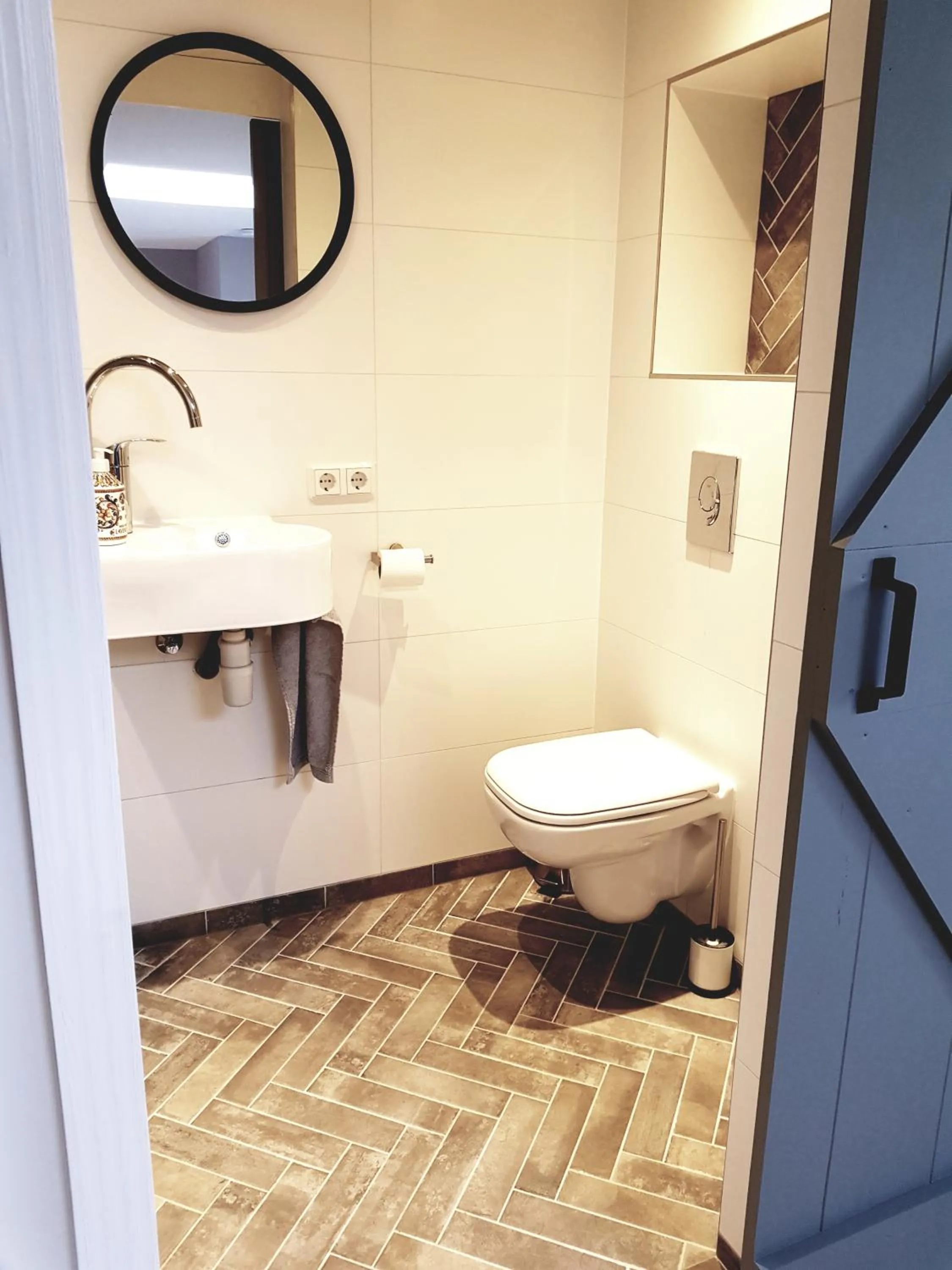 Bathroom in Southpoint Zandvoort & private parking