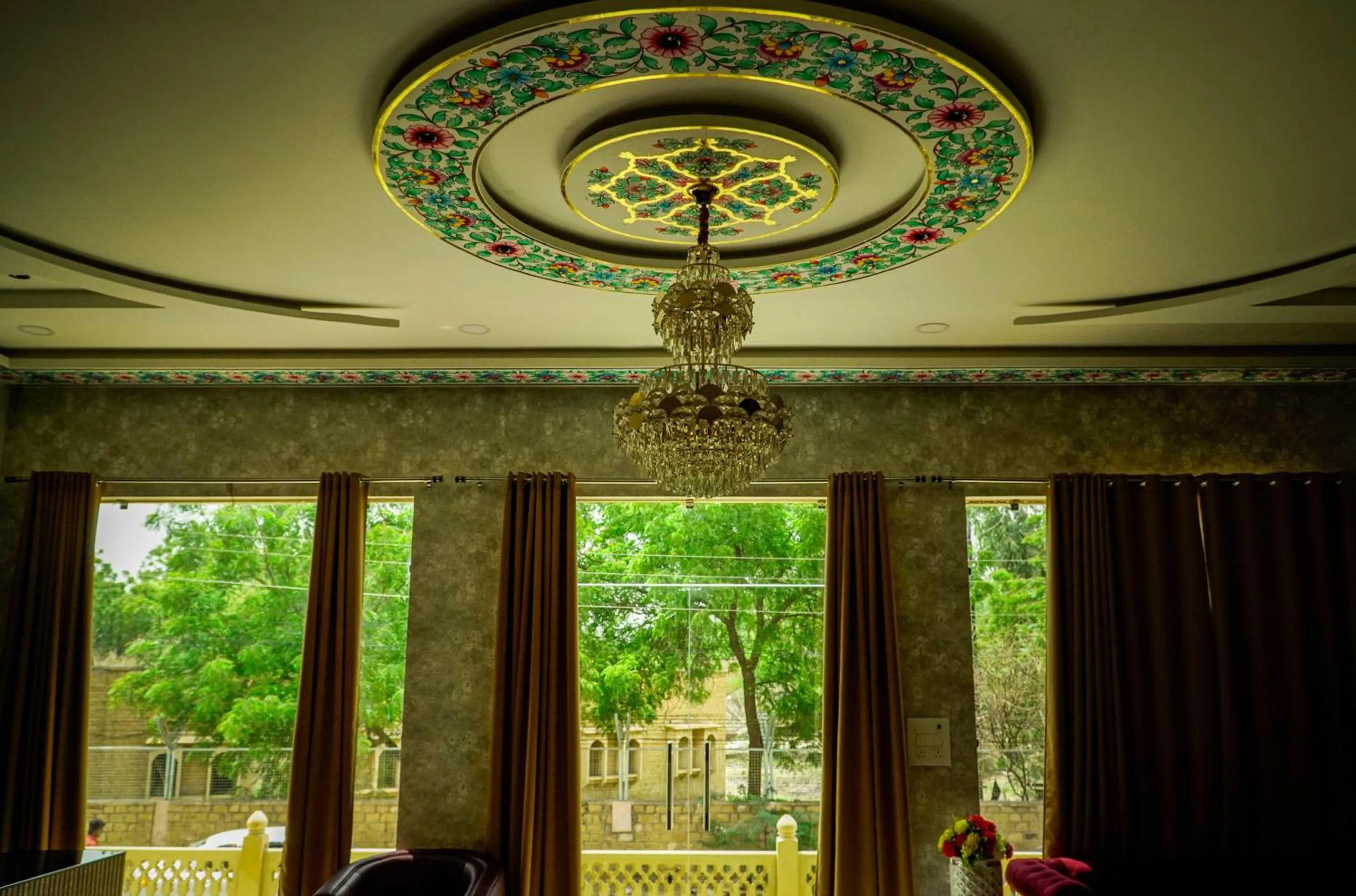 Text overlay in Hotel Jaisal Inn - Pure Veg