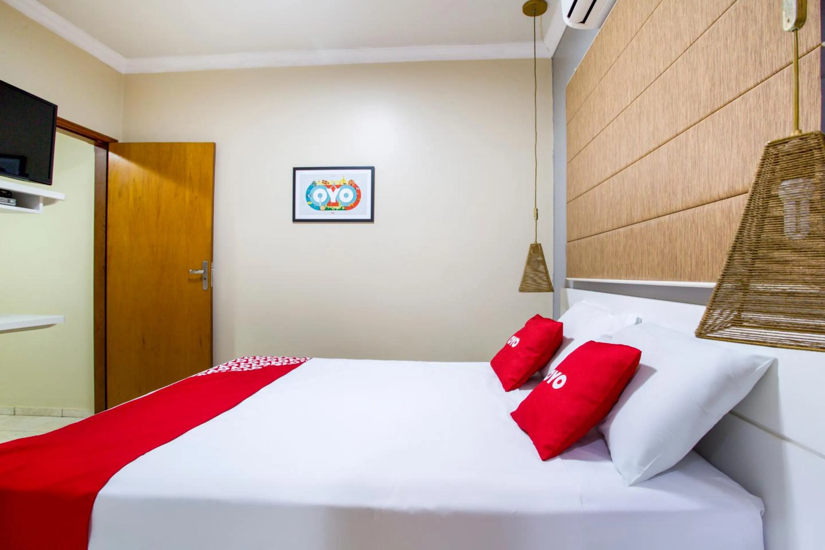 Photo of the whole room in OYO Hotel Via Universitária, Anápolis