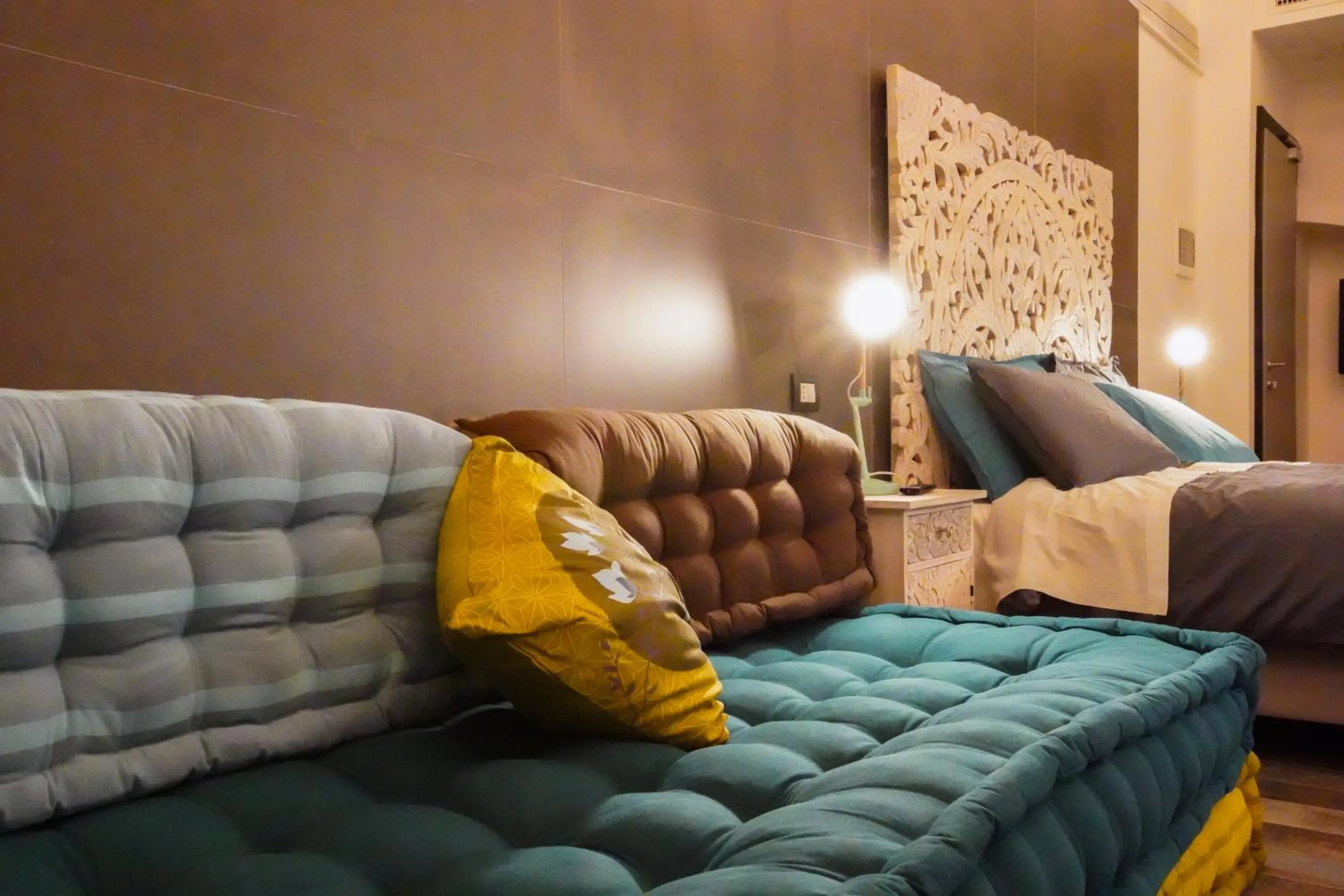 Bedroom, Bed in Rosso Cortese