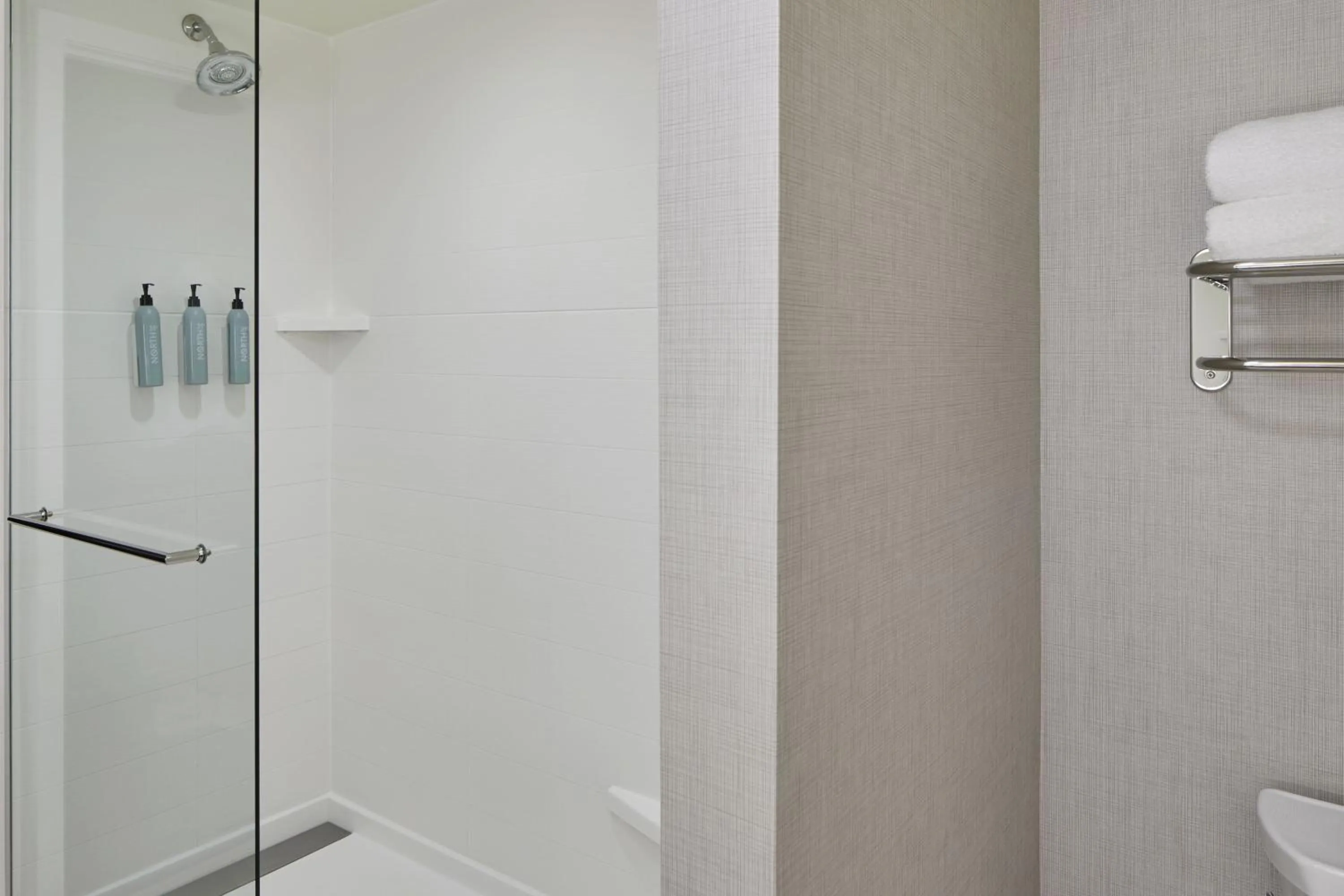 Bathroom in Residence Inn Atlanta NE/Duluth Sugarloaf