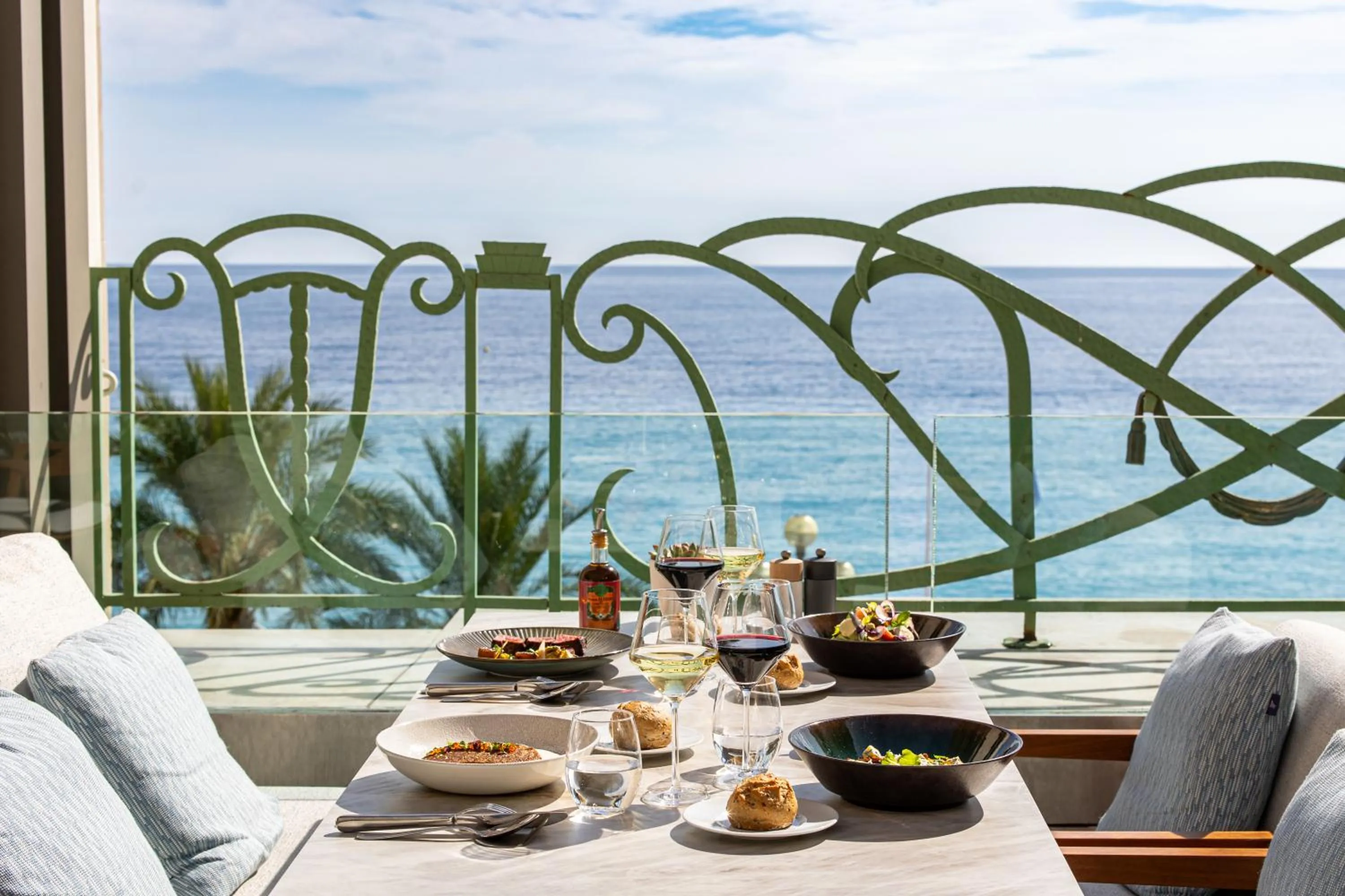 Restaurant/places to eat in Hyatt Regency Nice Palais de la Méditerranée