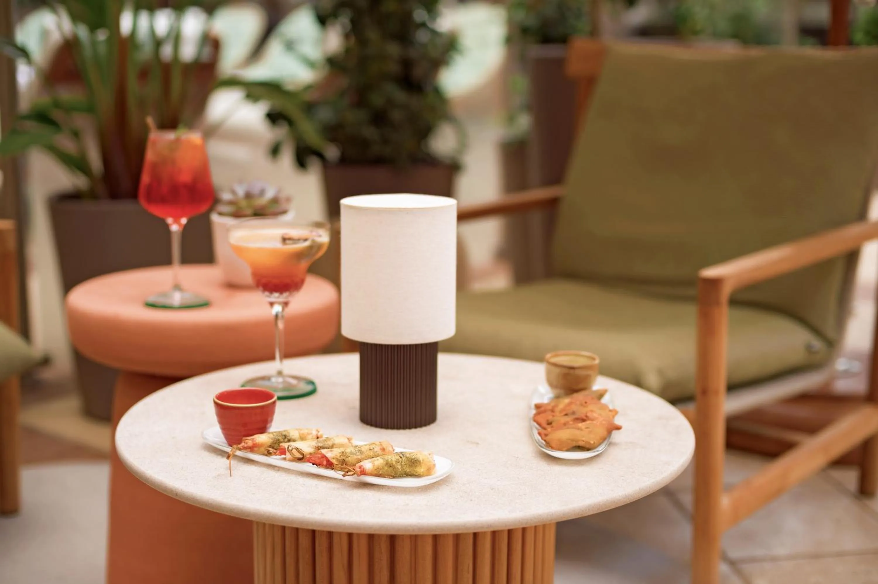 Lounge or bar in Hyatt Regency Nice Palais de la Méditerranée