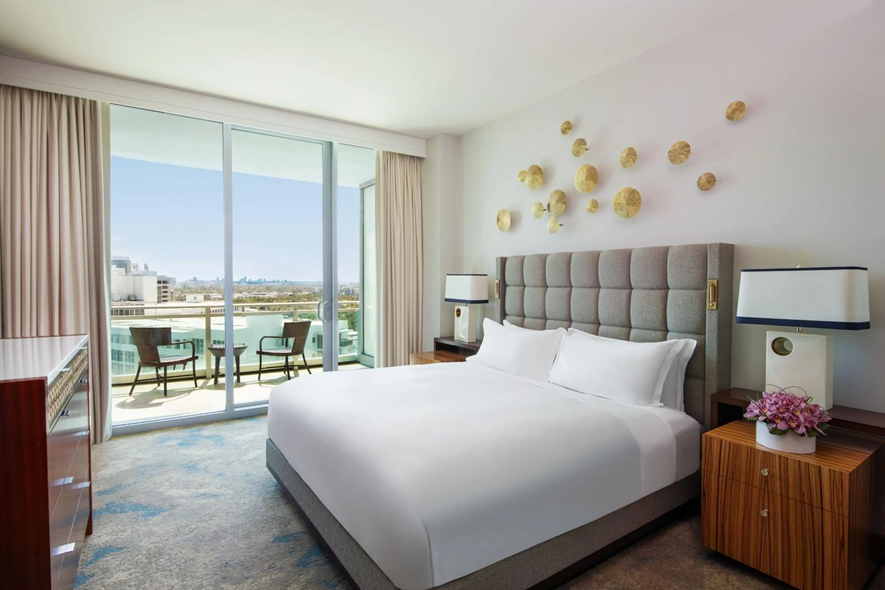Bedroom, Bed in The Ritz-Carlton Bal Harbour, Miami