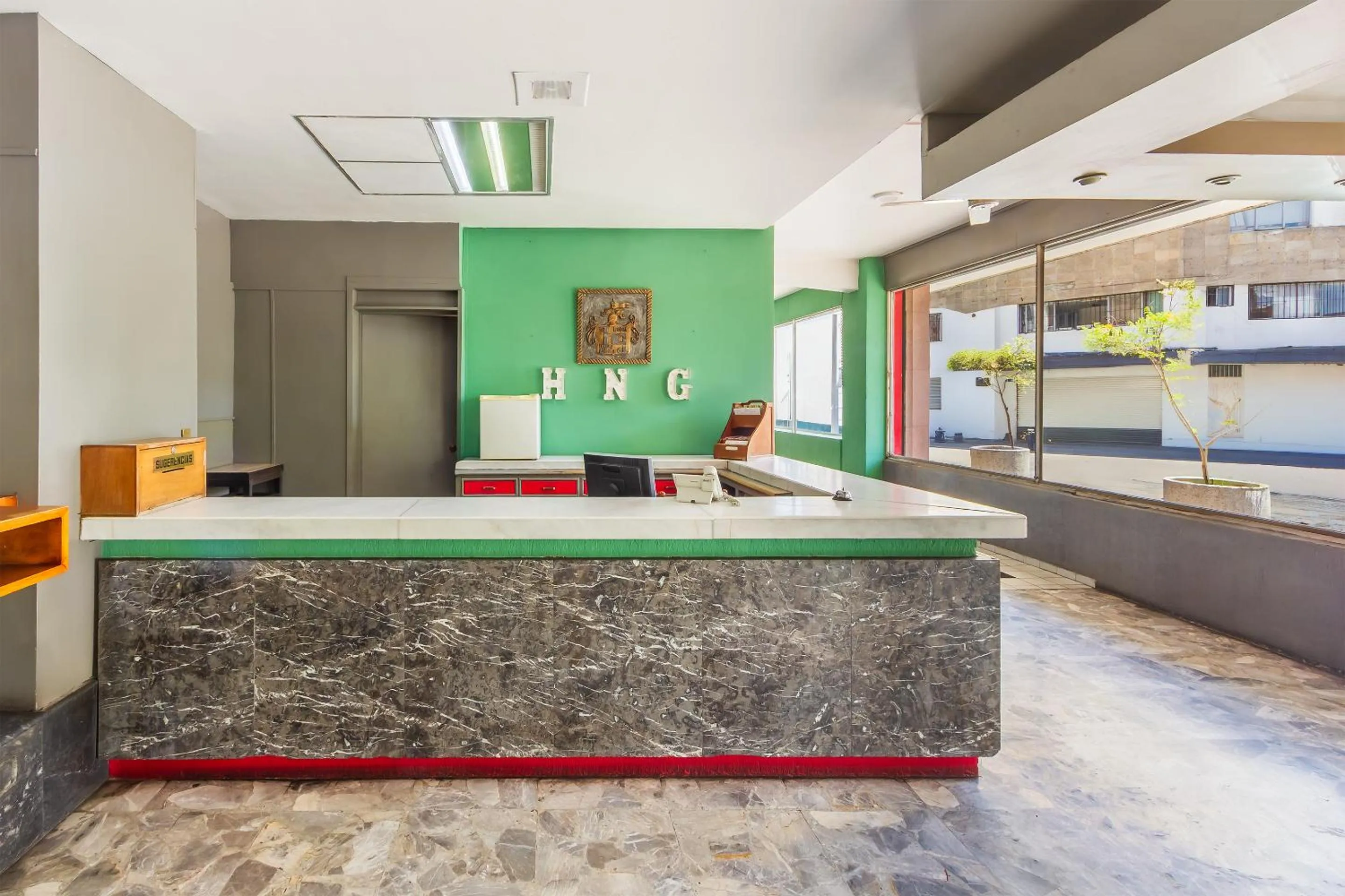 Lobby or reception in Capital O Nueva Galicia, Guadalajara centro downtown