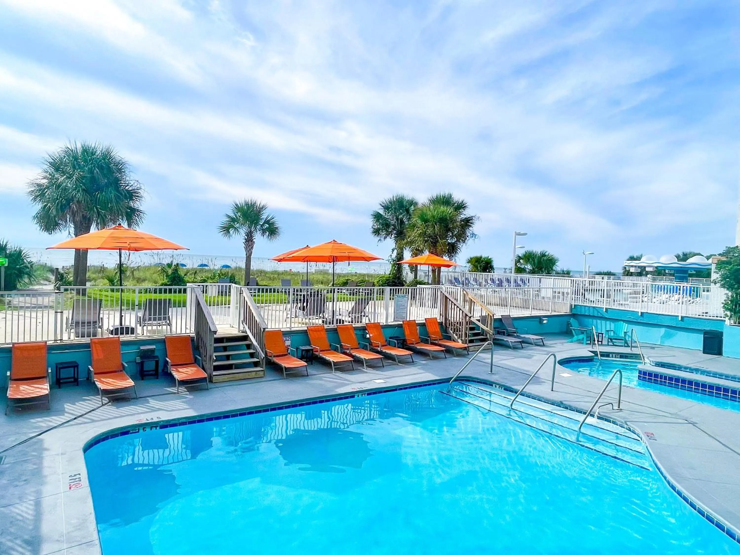 Swimming pool in Palette Resort Myrtle Beach