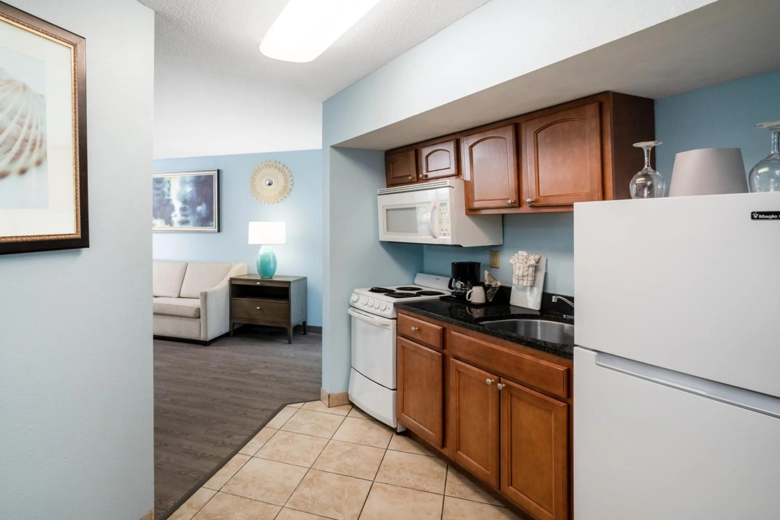 kitchen in Palette Resort Myrtle Beach