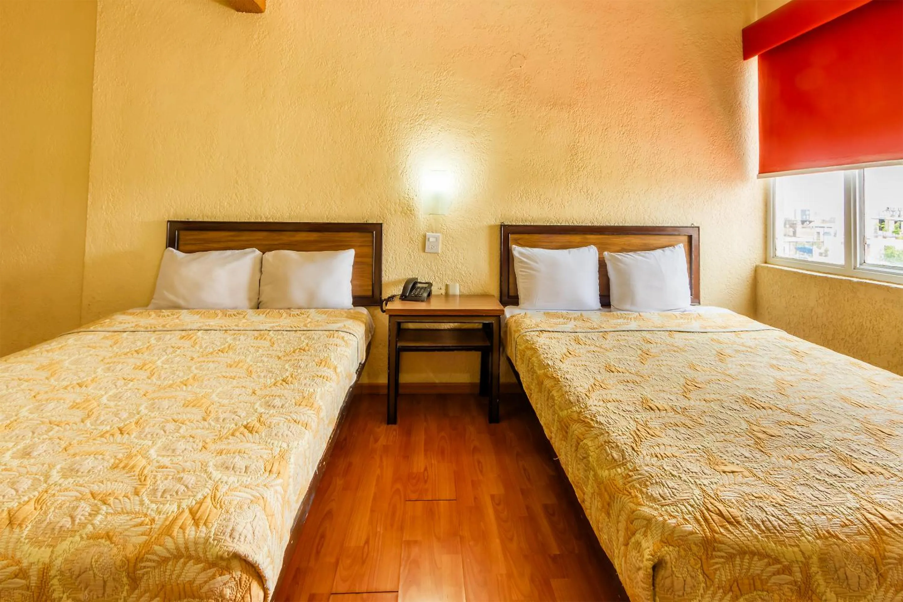 Bedroom, Bed in OYO Hotel Del Parque