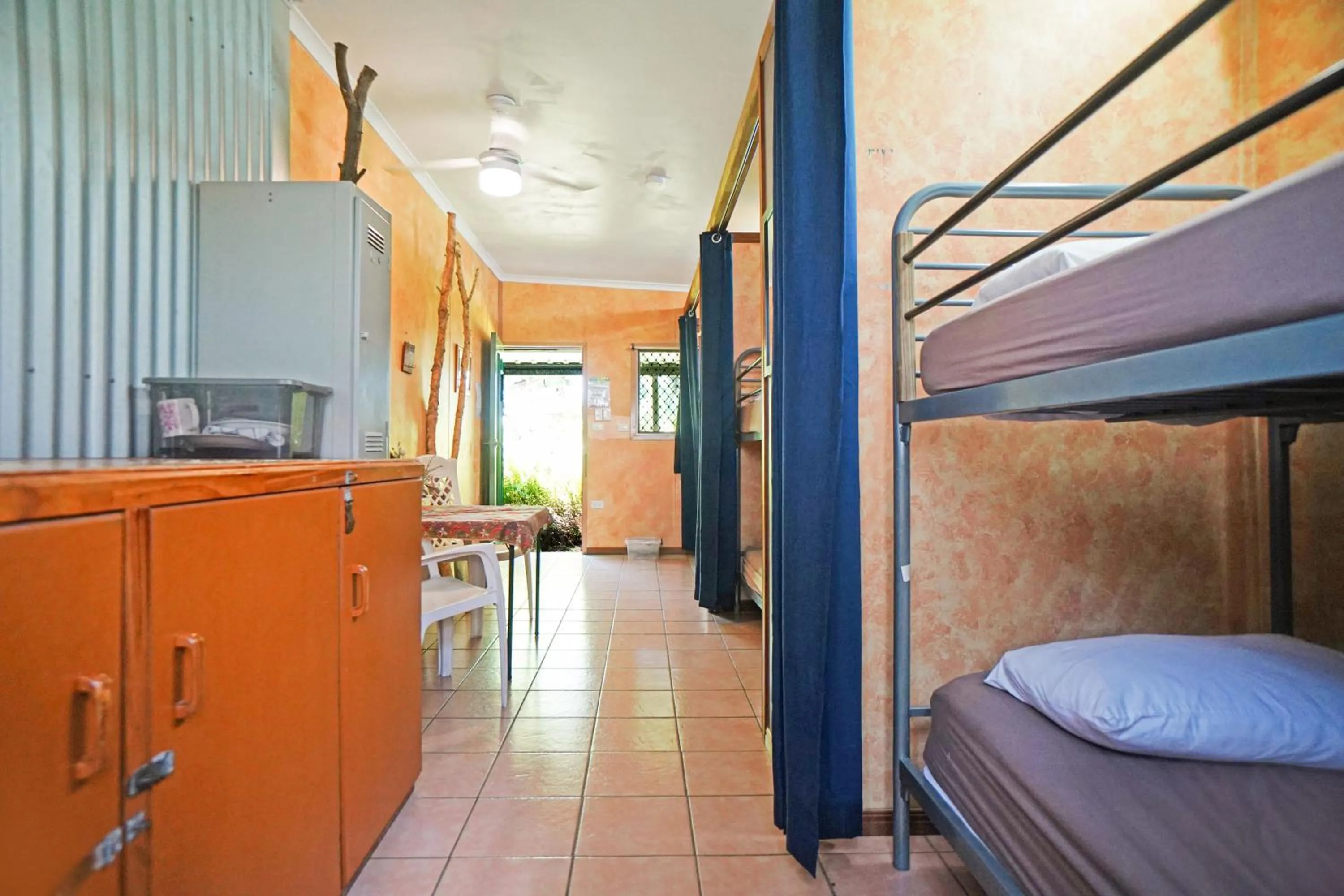Photo of the whole room, Bed in Woolshed Eco Lodge