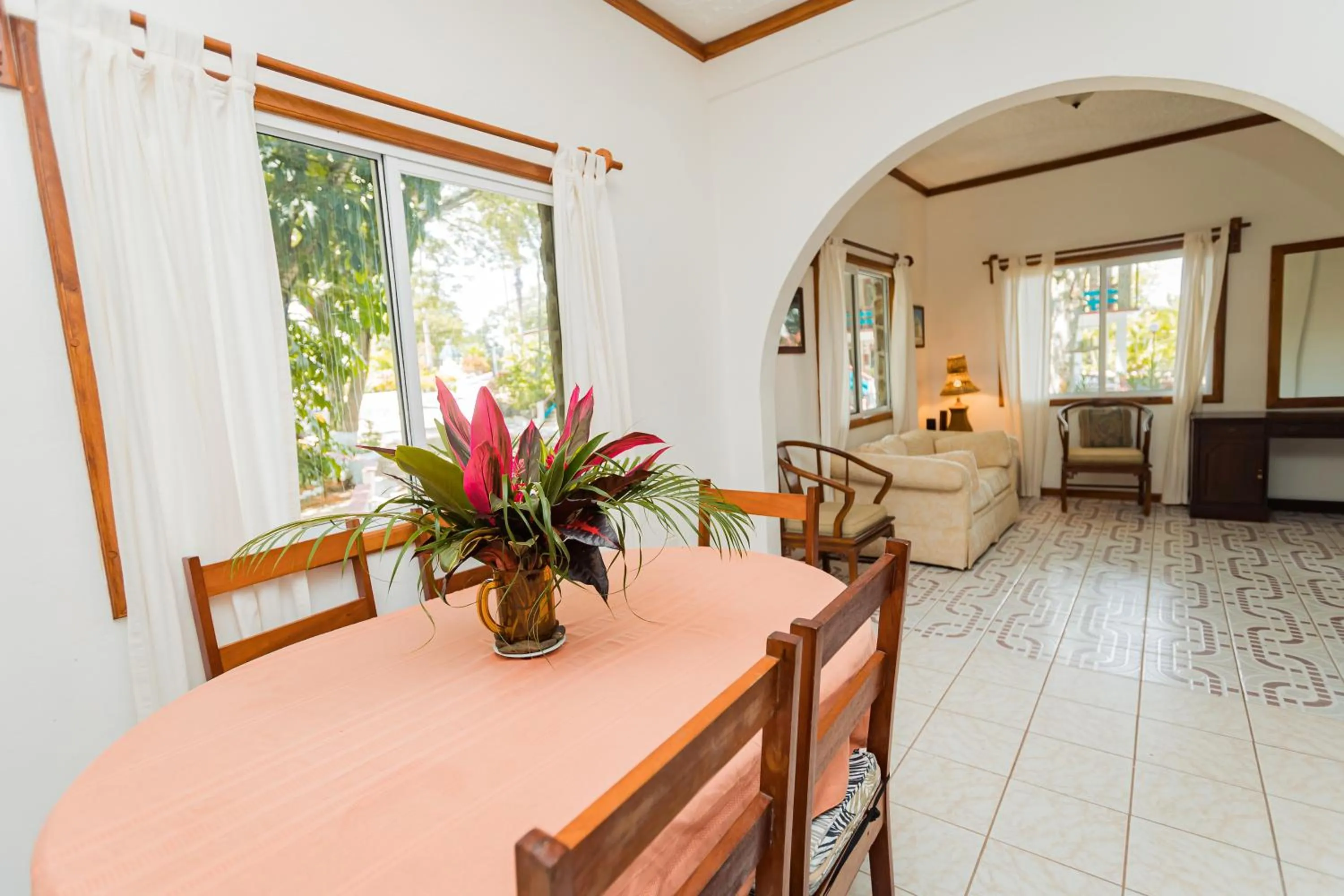 Falling Leaves Lodge