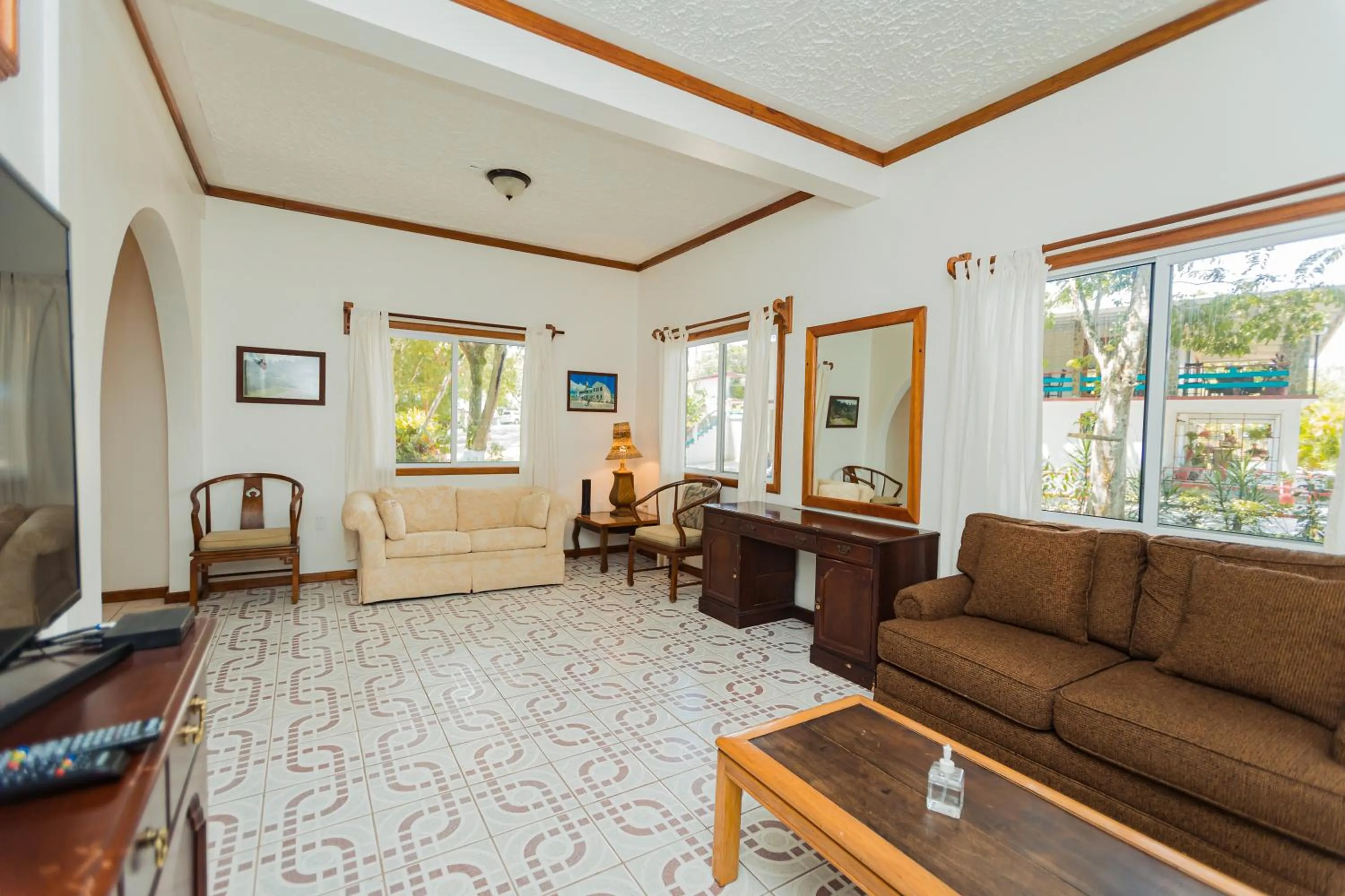 Falling Leaves Lodge