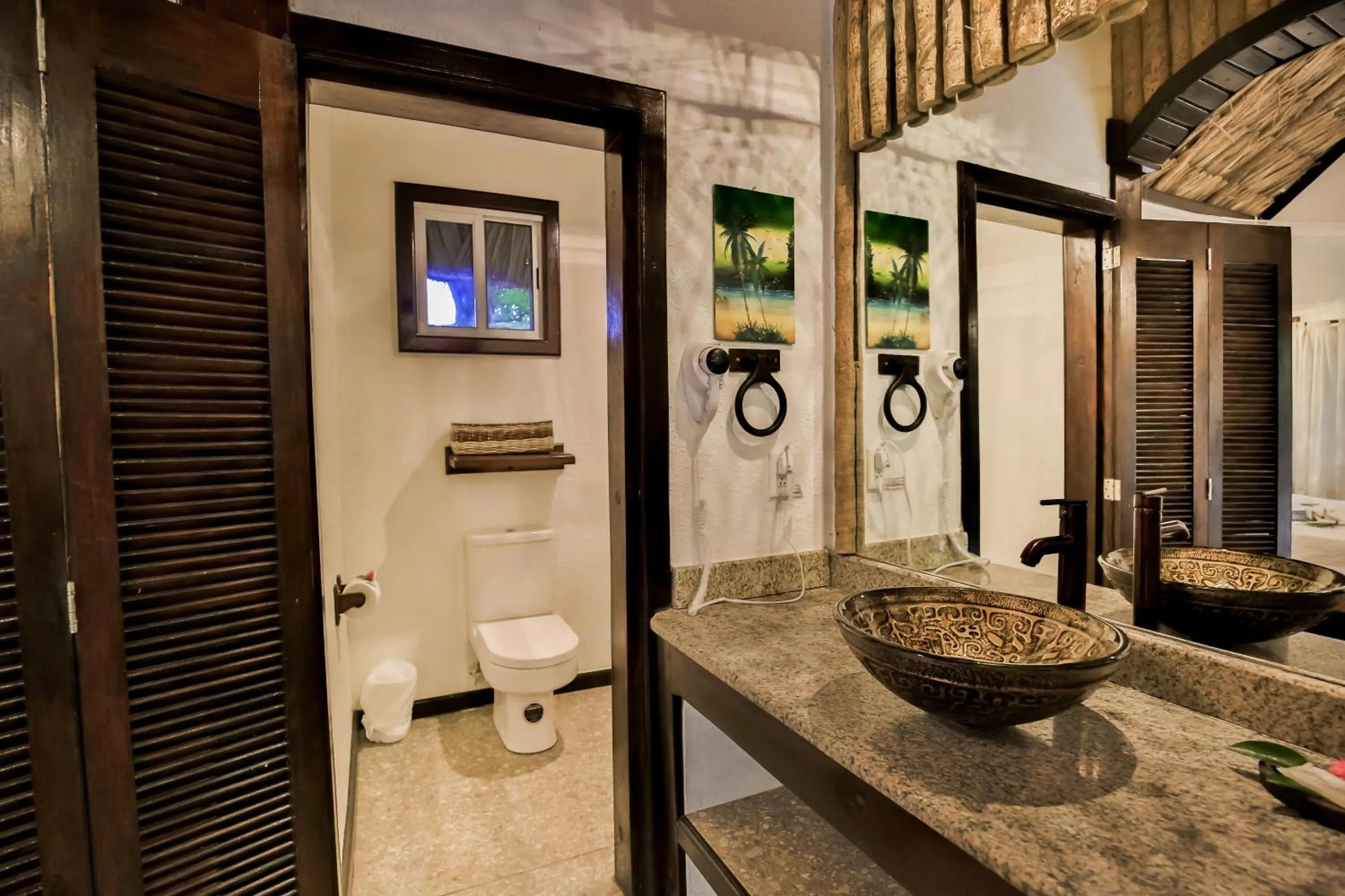 Falling Leaves Lodge