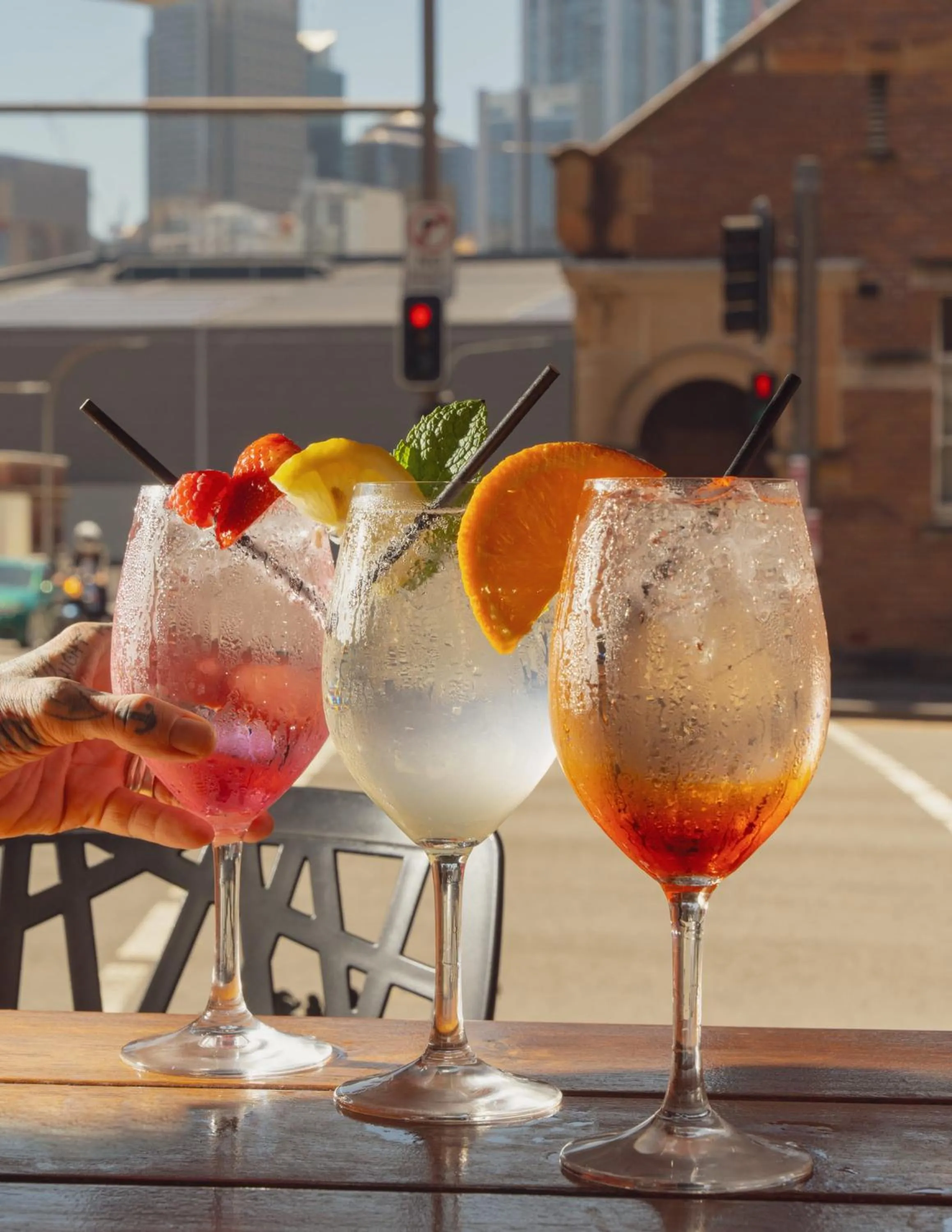 Lounge or bar in Glasgow Arms Hotel Ultimo