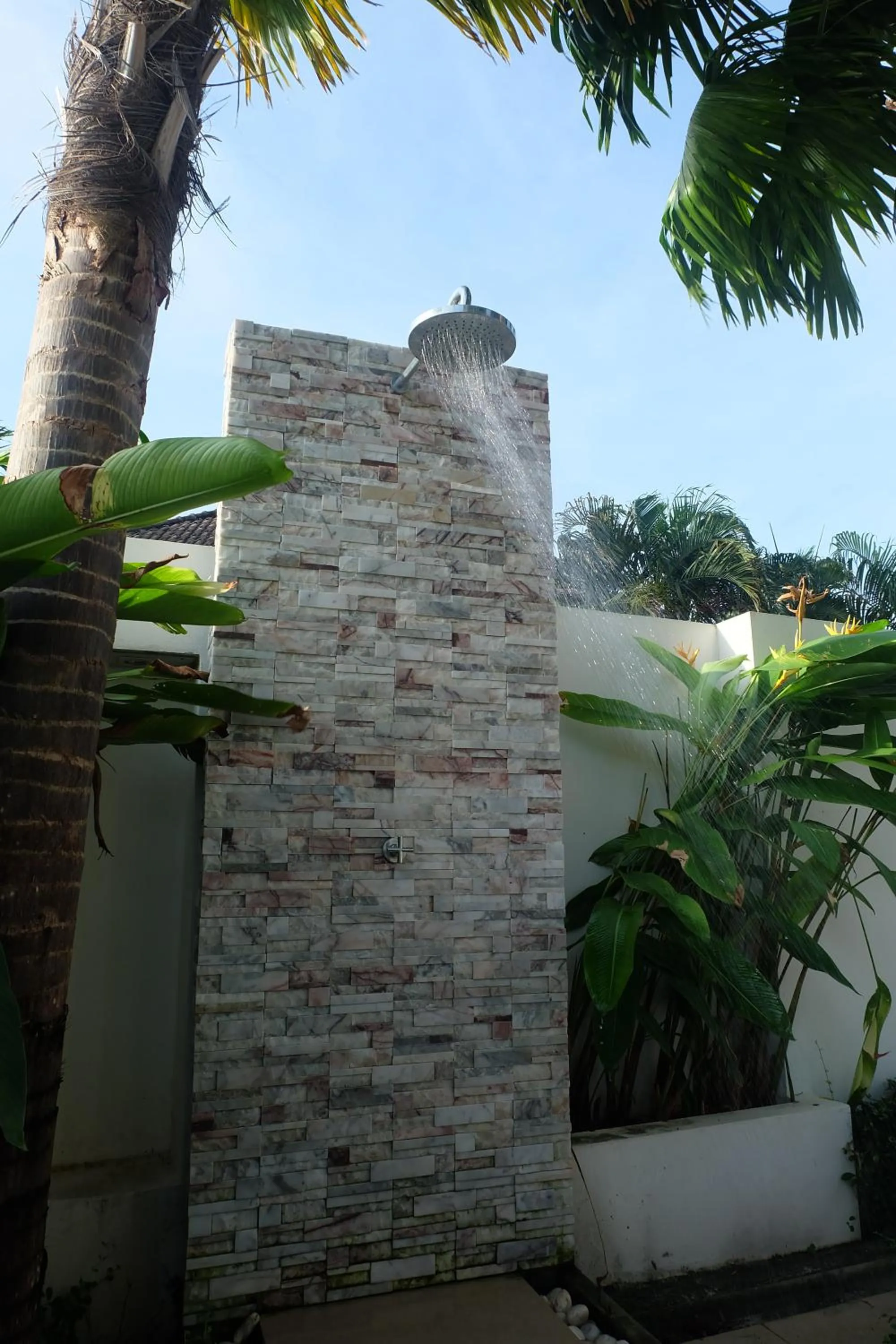 Area and facilities in Clear House Resort - SHA Extra Plus