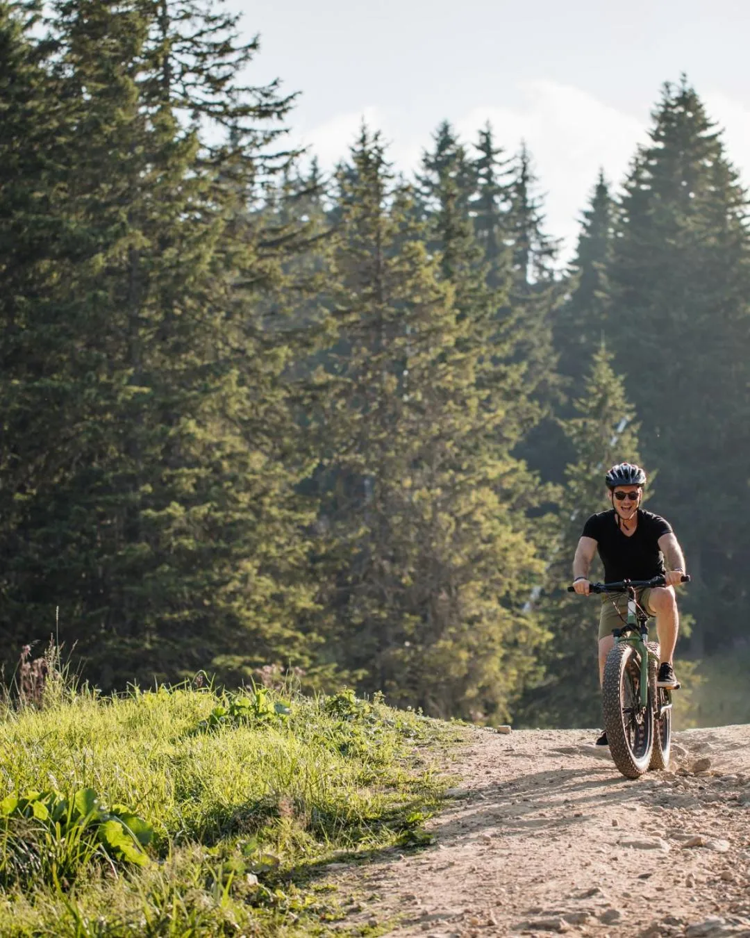 Hiking in Domaine de l'Adoux