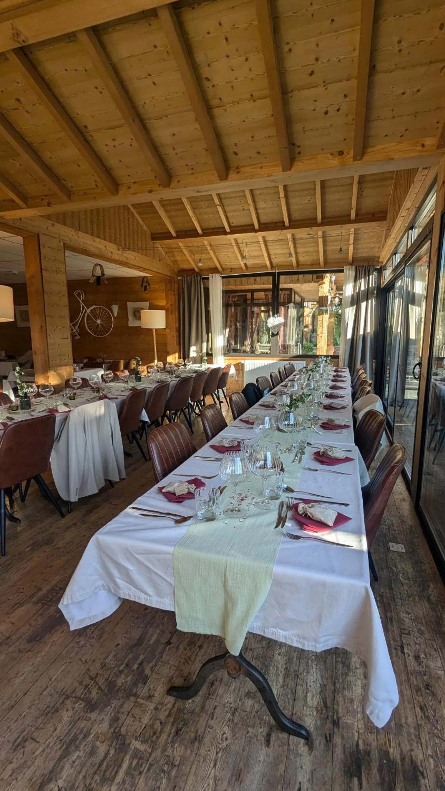 Restaurant/places to eat in Domaine de l'Adoux