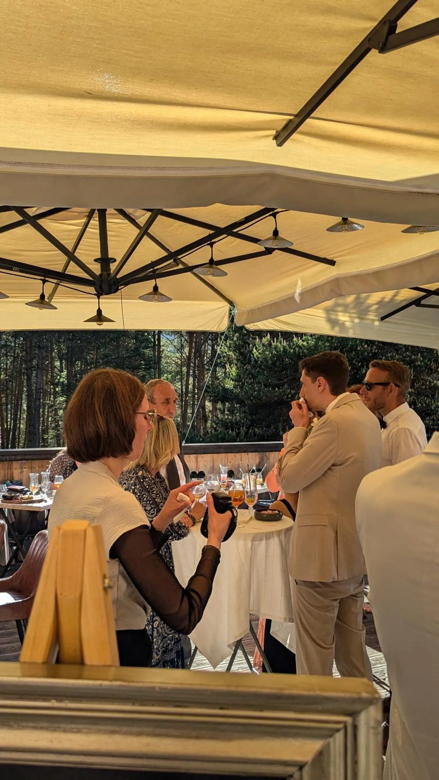 Restaurant/places to eat in Domaine de l'Adoux