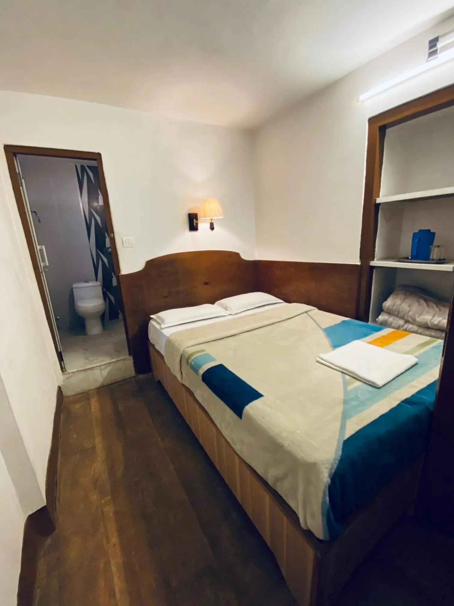 Souvenir Guest House